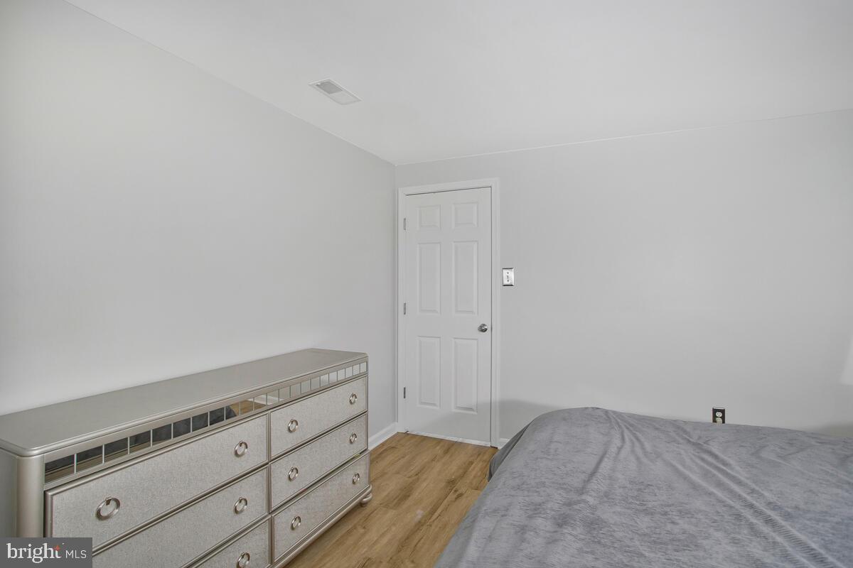 DISNEY ESTATES - Residential