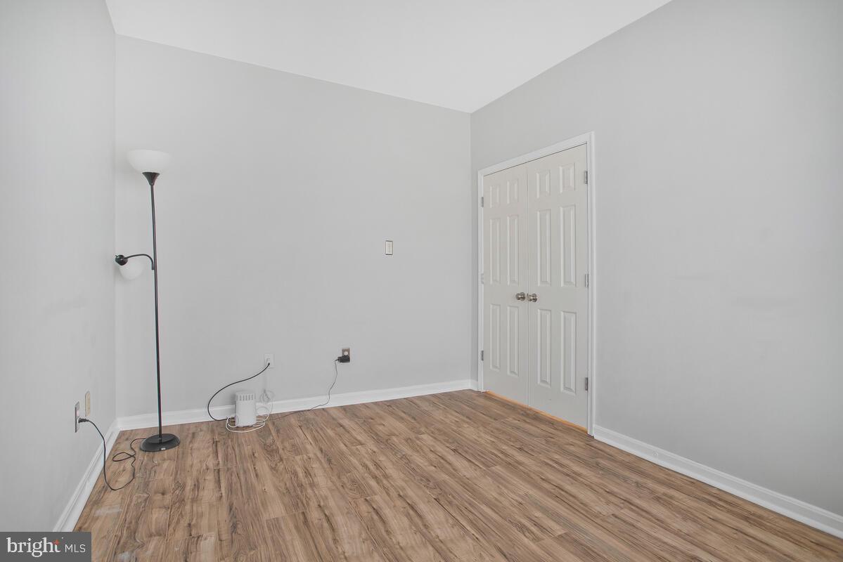 DISNEY ESTATES - Residential