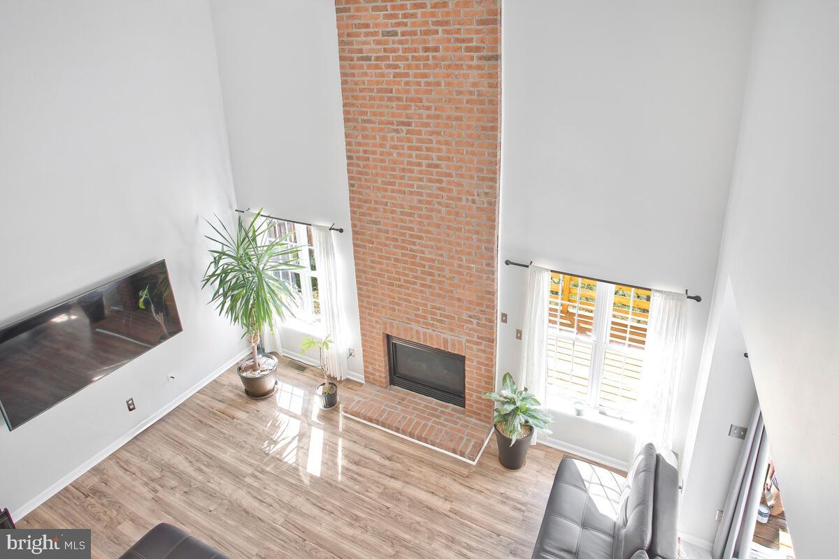 DISNEY ESTATES - Residential