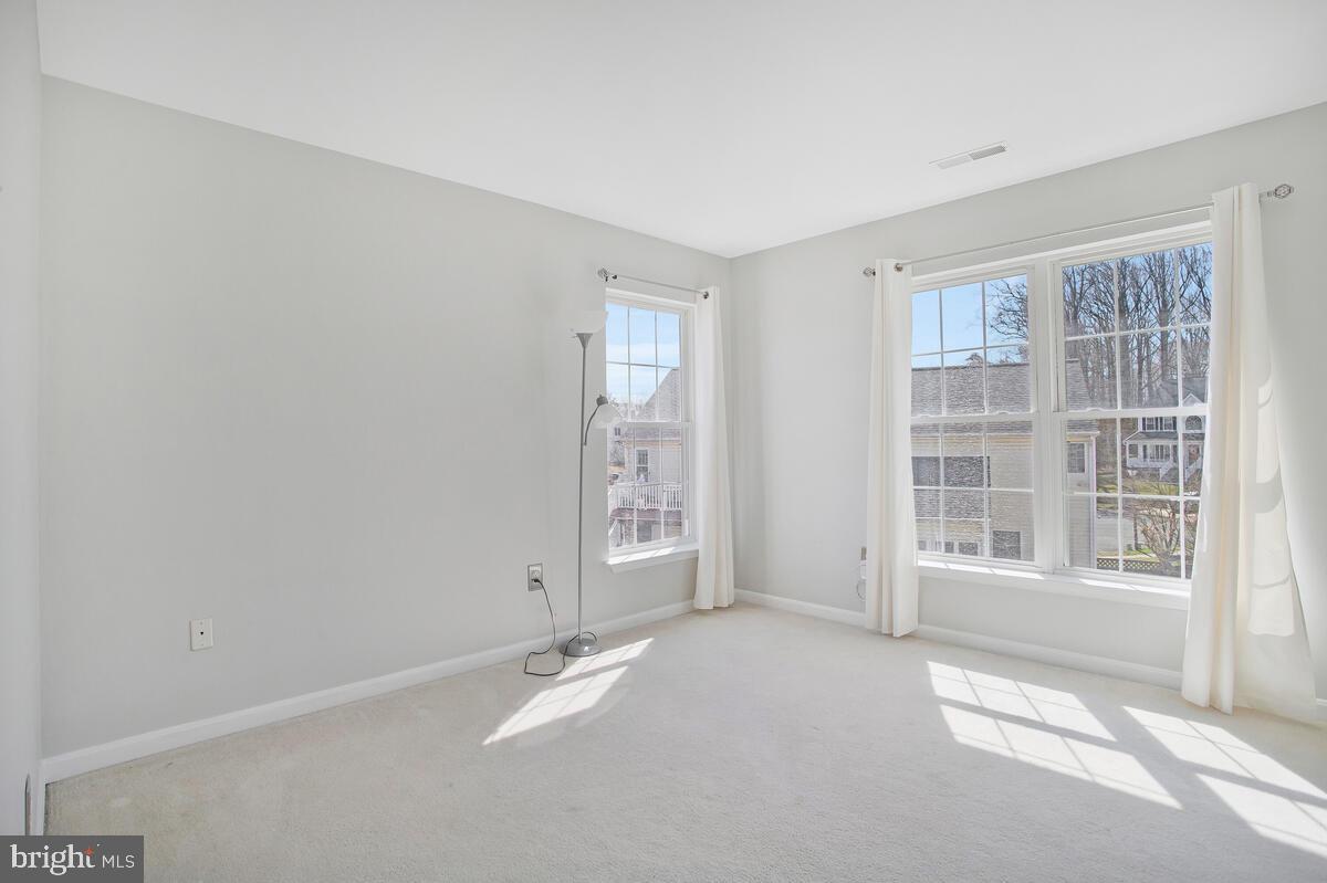 DISNEY ESTATES - Residential