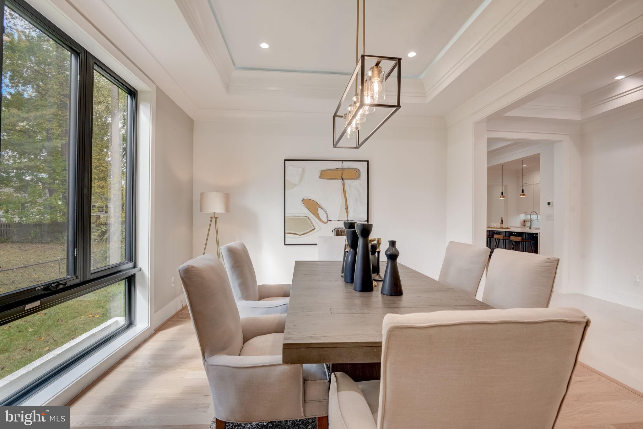 VIENNA WOODS - Residential