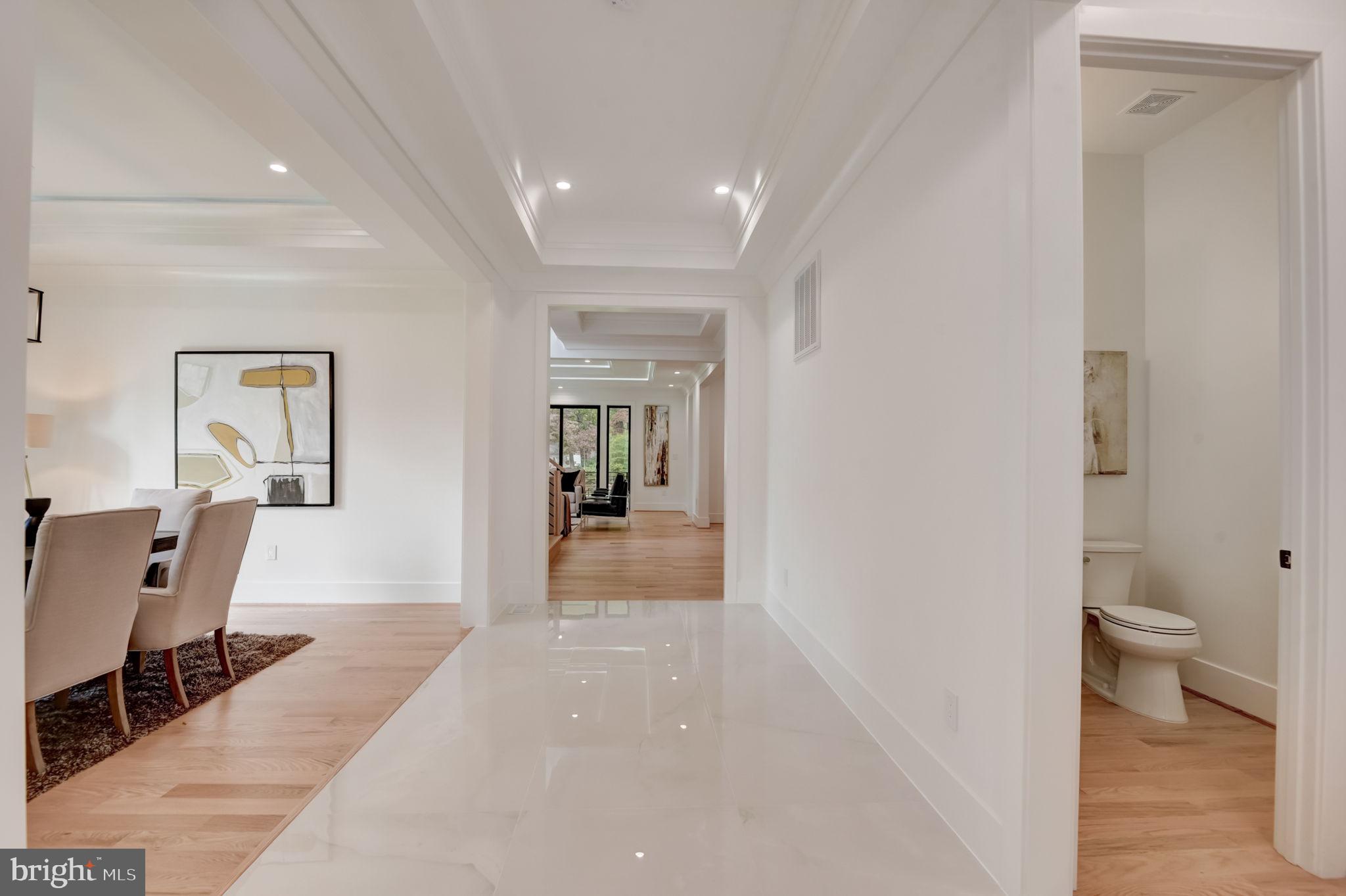 VIENNA WOODS - Residential