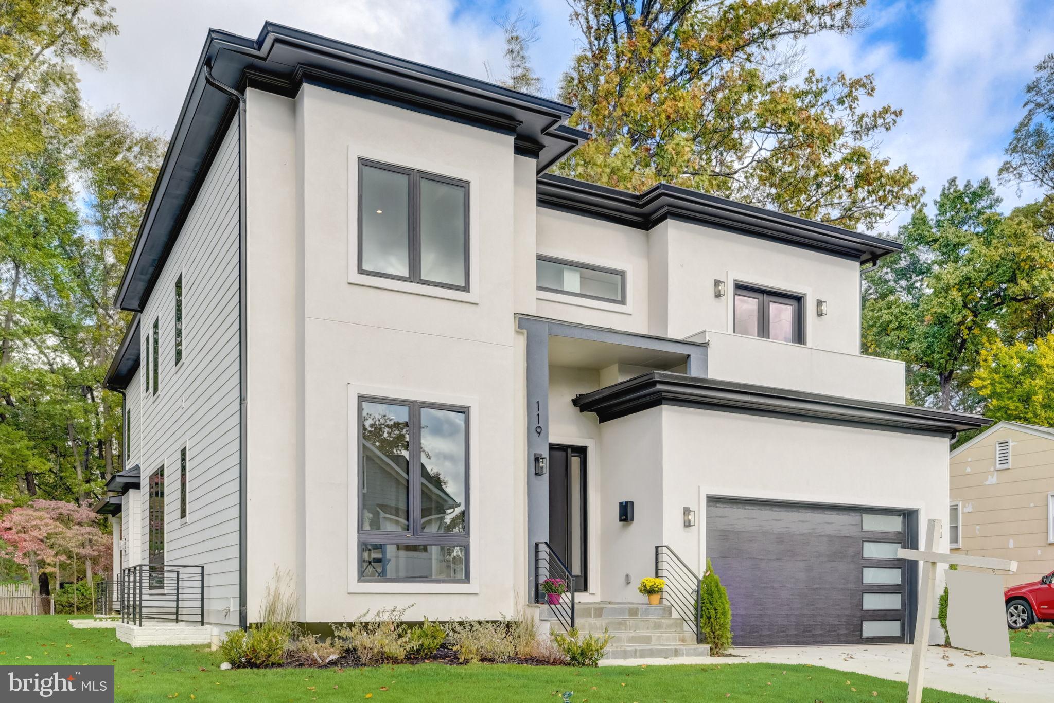 VIENNA WOODS - Residential