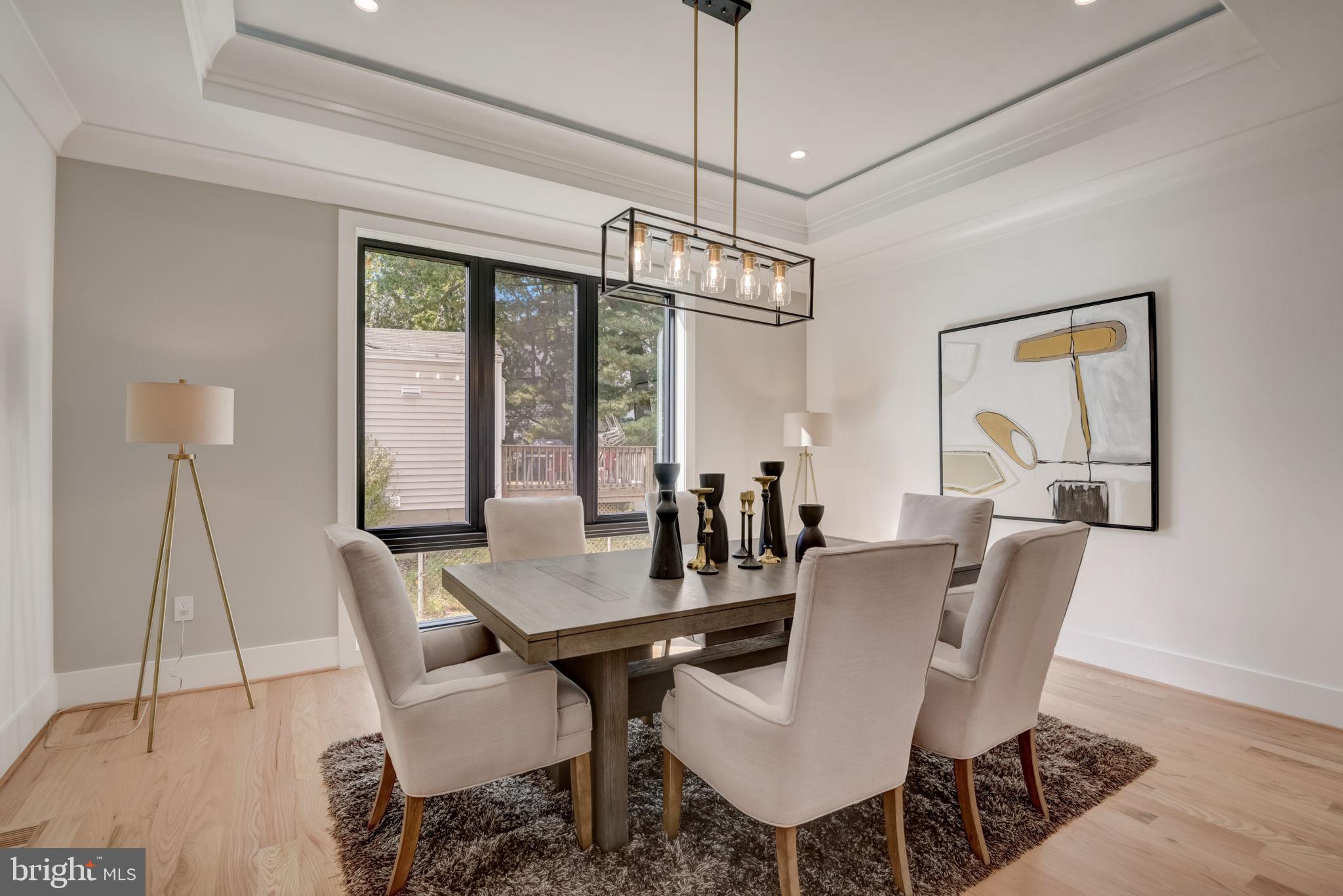 VIENNA WOODS - Residential