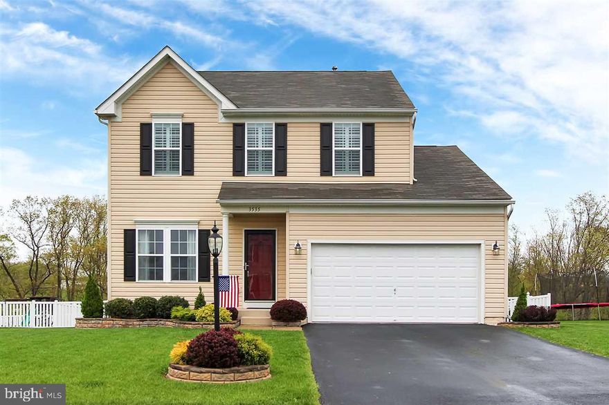 IMMACULATE 3 BR, 2.5 Bath Colonial located in Codorus Estates. Southern School District! Enjoy the flat fenced in backyard with the maintenance free deck. Professional Landscaping with a Stone patio. Storage Shed. Walk the community on the bike/walking trail.