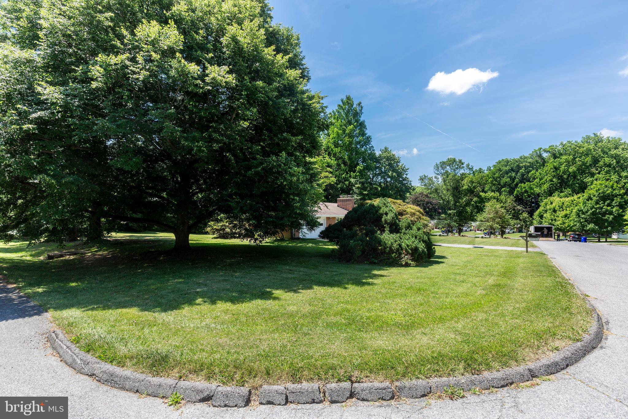 WILTON FARM ACRES - Residential