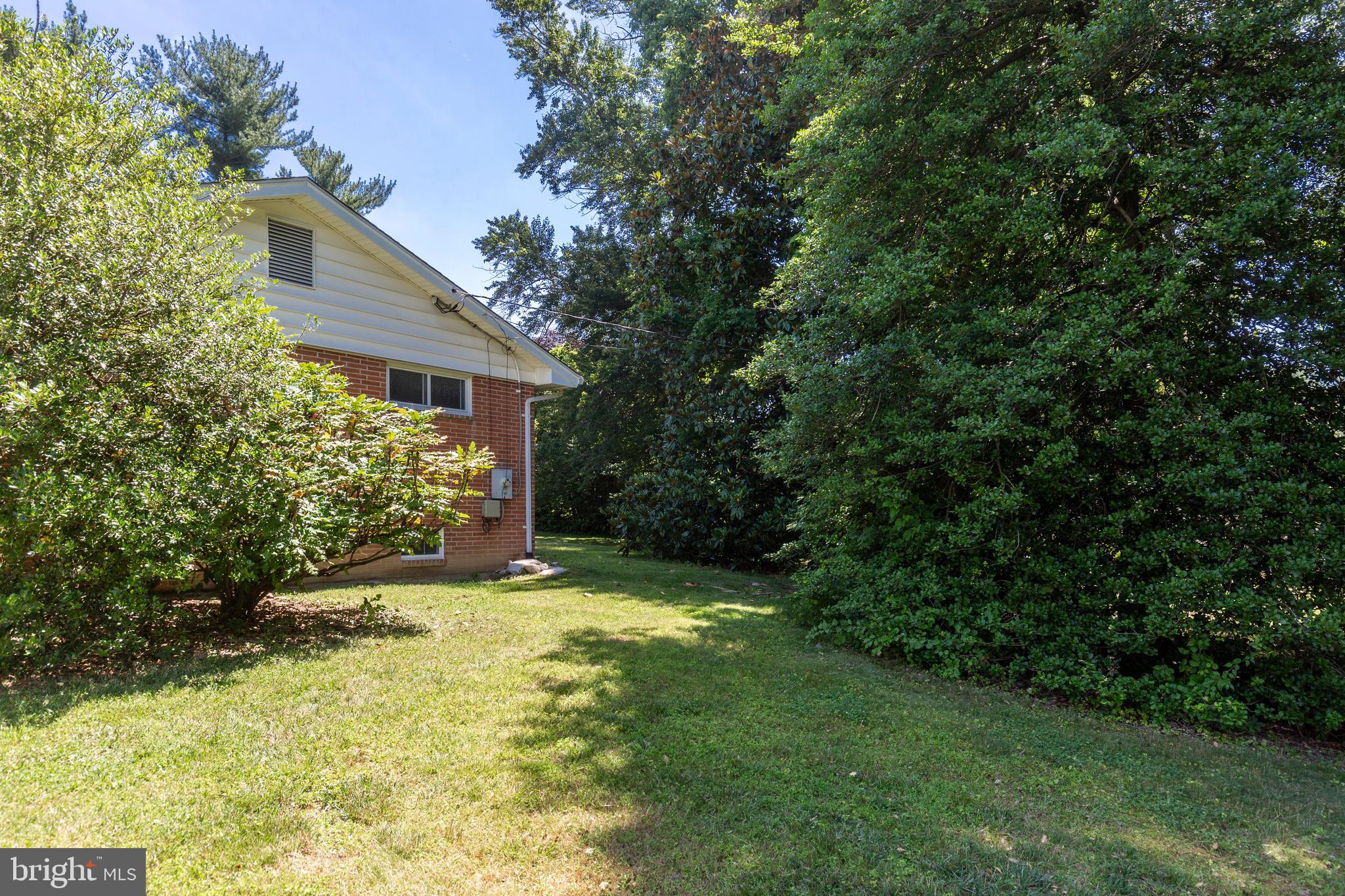 WILTON FARM ACRES - Residential