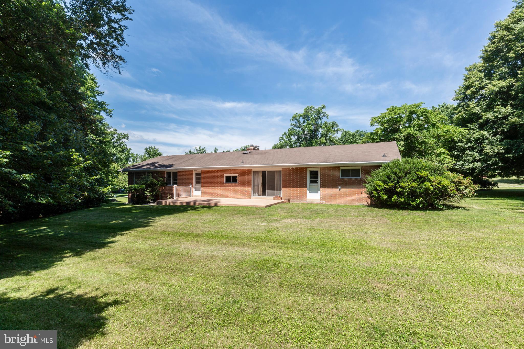 WILTON FARM ACRES - Residential