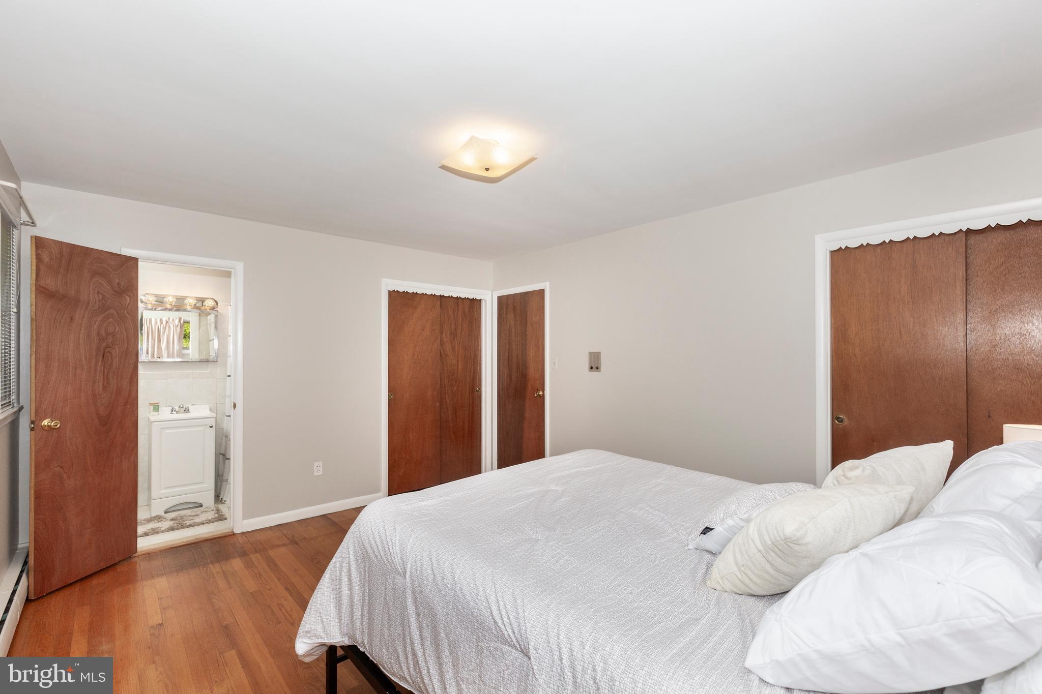 WILTON FARM ACRES - Residential