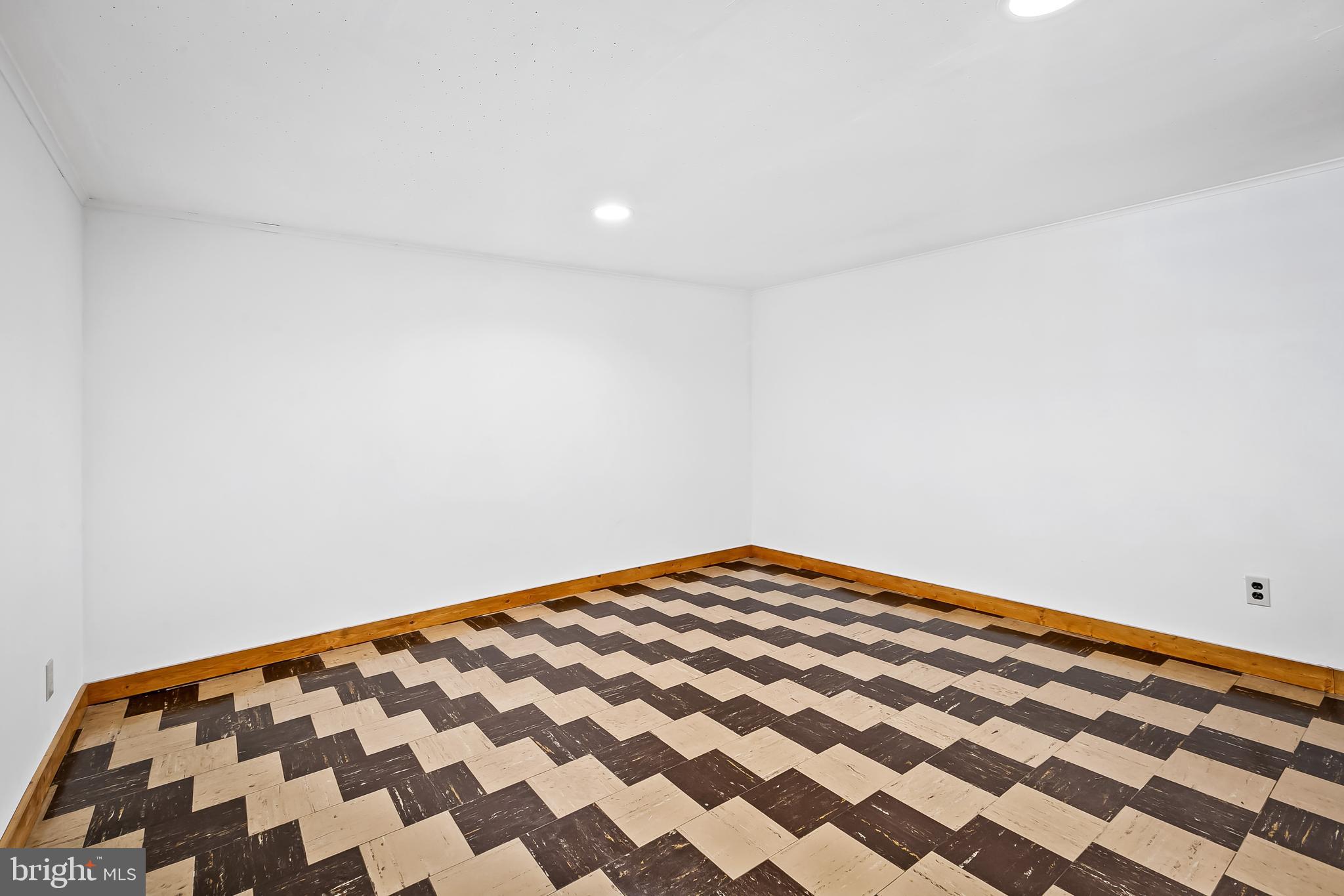 HAMILTON HEIGHTS - Residential Income