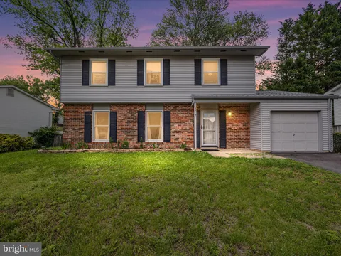 1717 Fallsway Drive, Crofton, MD MLS: MDAA2112034