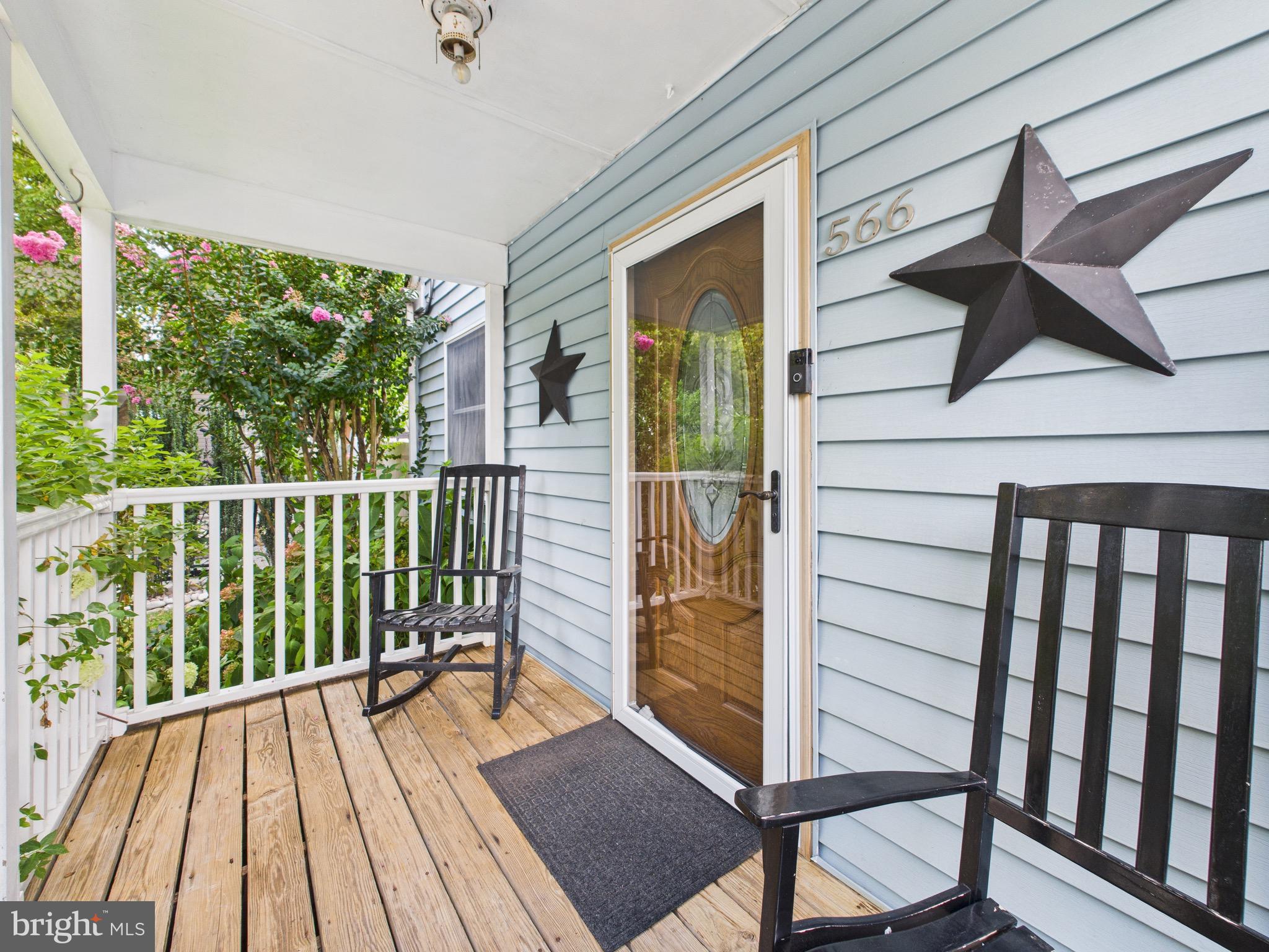 566 LINDEN STREET