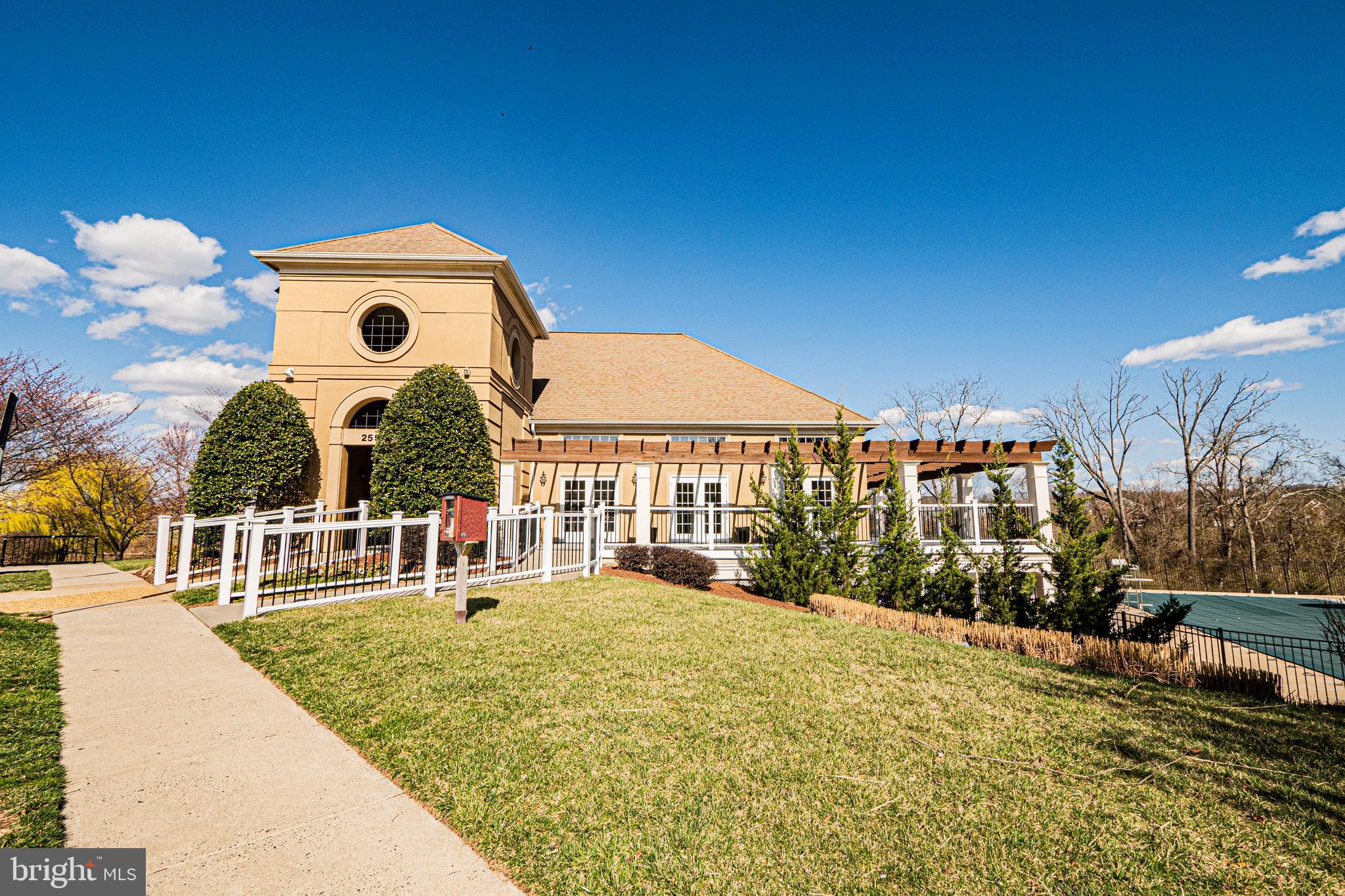 CONDOMINIUMS AT KIRKPATR - Residential