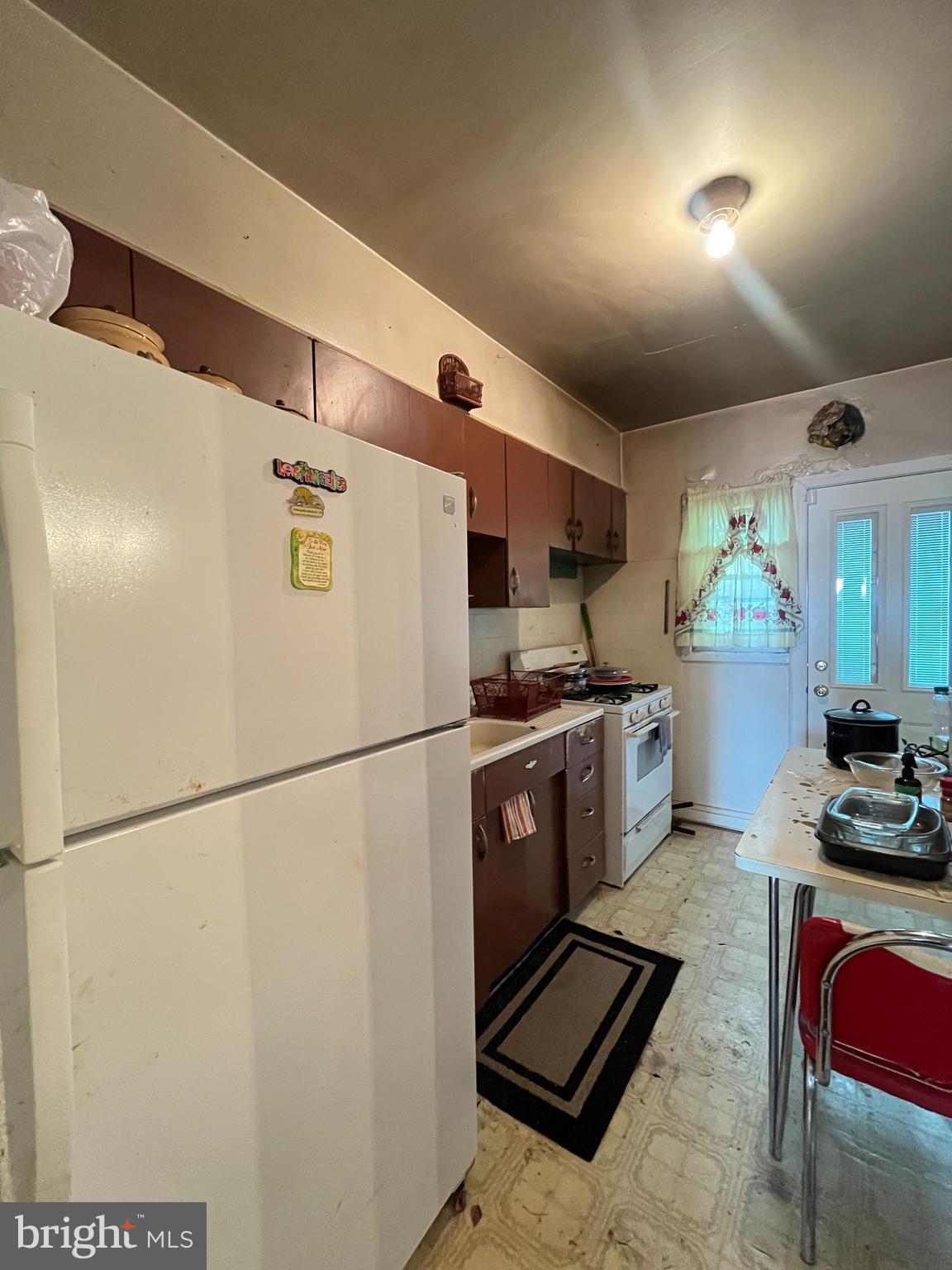 WINSTON GOVANS - Residential