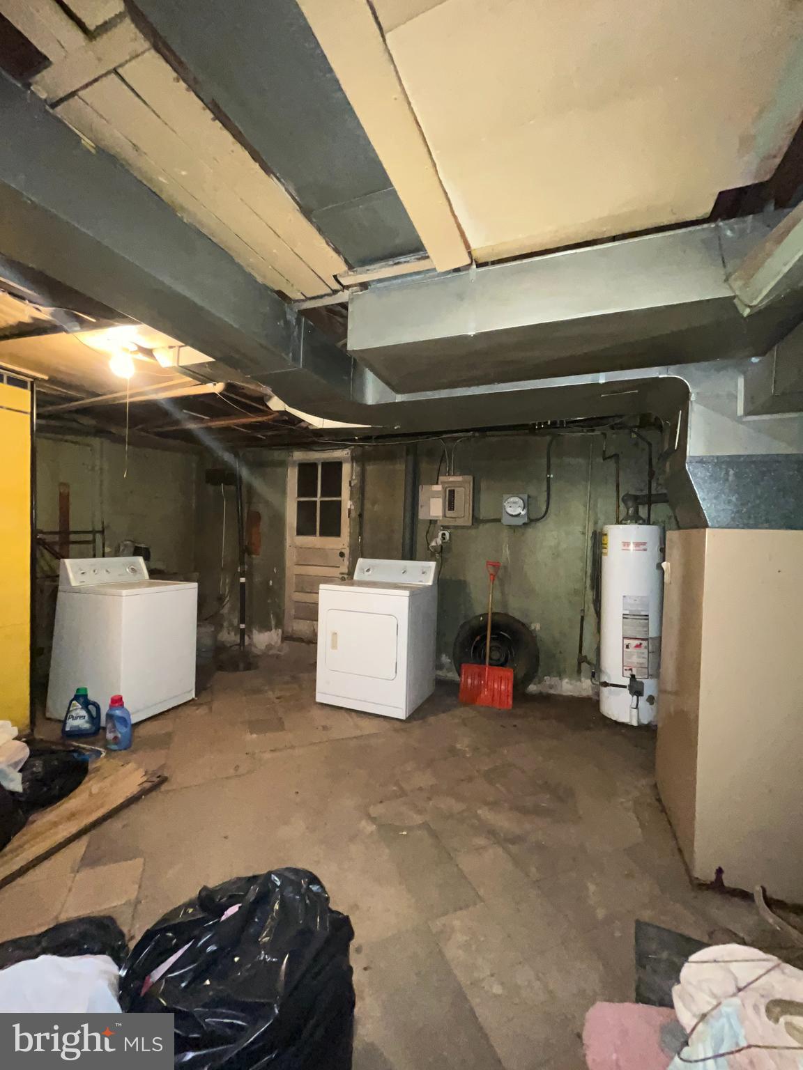 WINSTON GOVANS - Residential