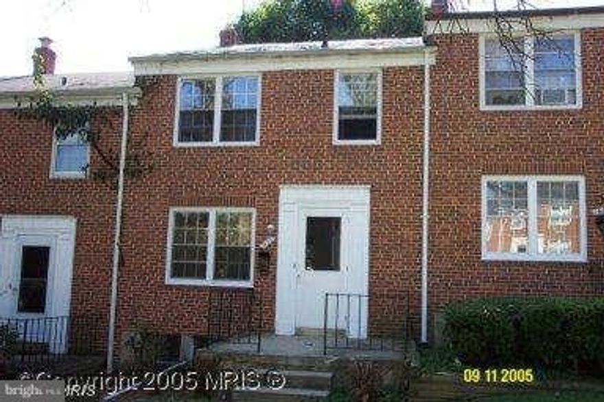 This has  nice rehab potential. All brick exterior construction,hardwood floors through out upper levels with exception of baths rooms and kitchen. Slate roof, fenced in back yard. Does require third party approval, short sale being handled by ATC. Cash or Conventional financing only