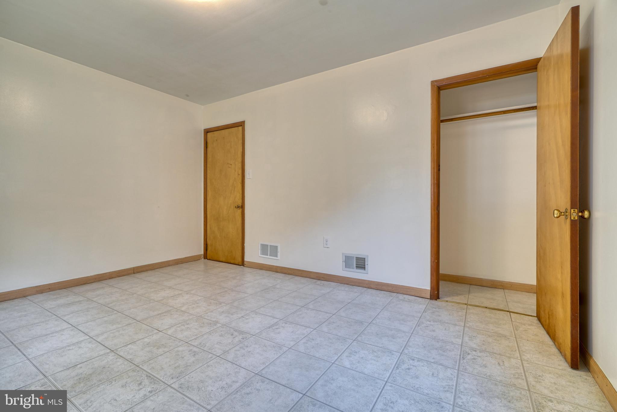 LORELEY BEACH - Residential