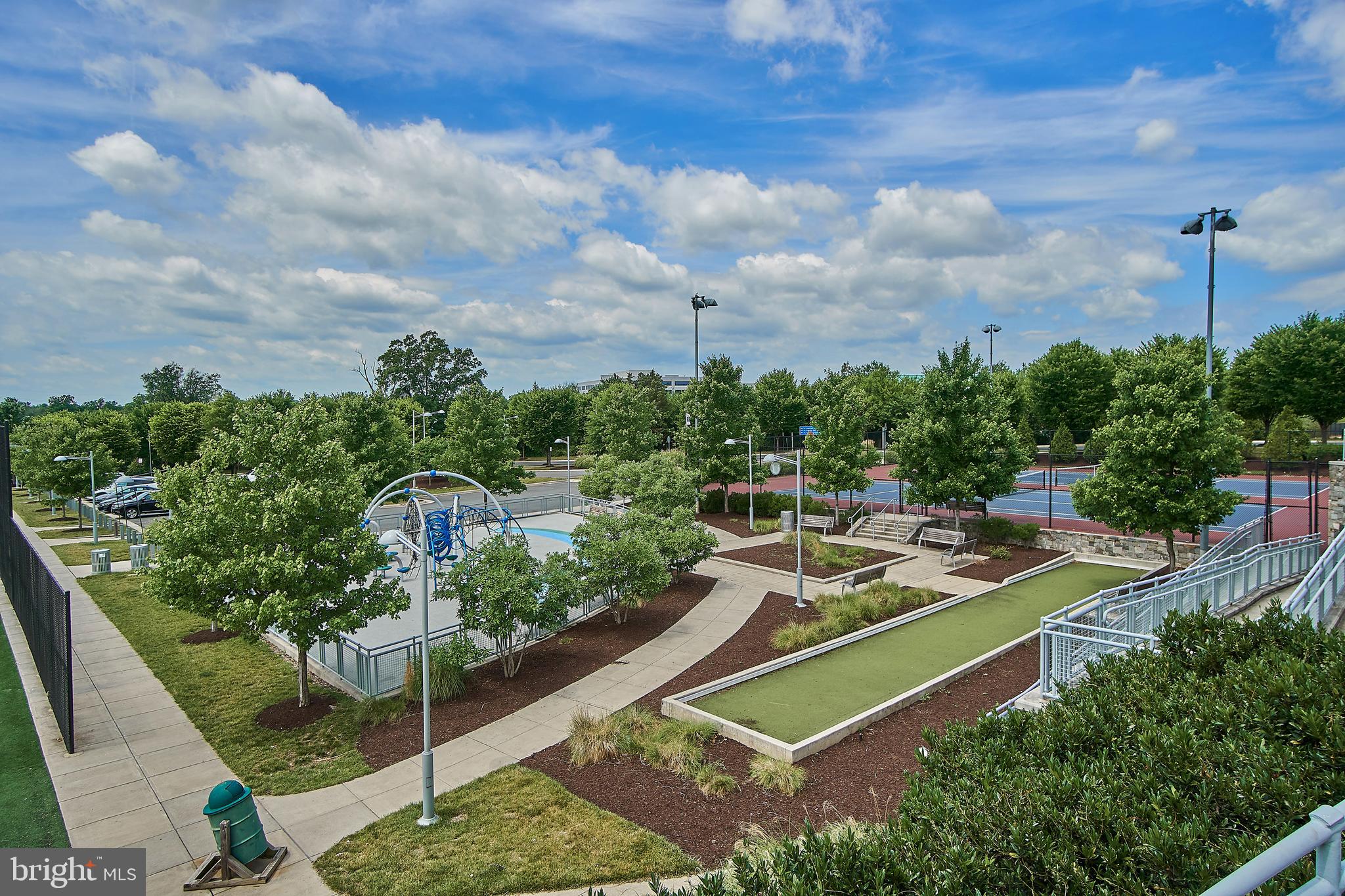 METROPARK AT ARROWBROOK - Residential Lease