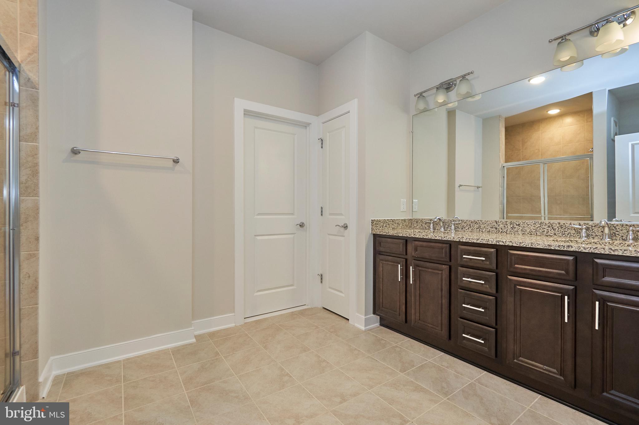 METROPARK AT ARROWBROOK - Residential Lease