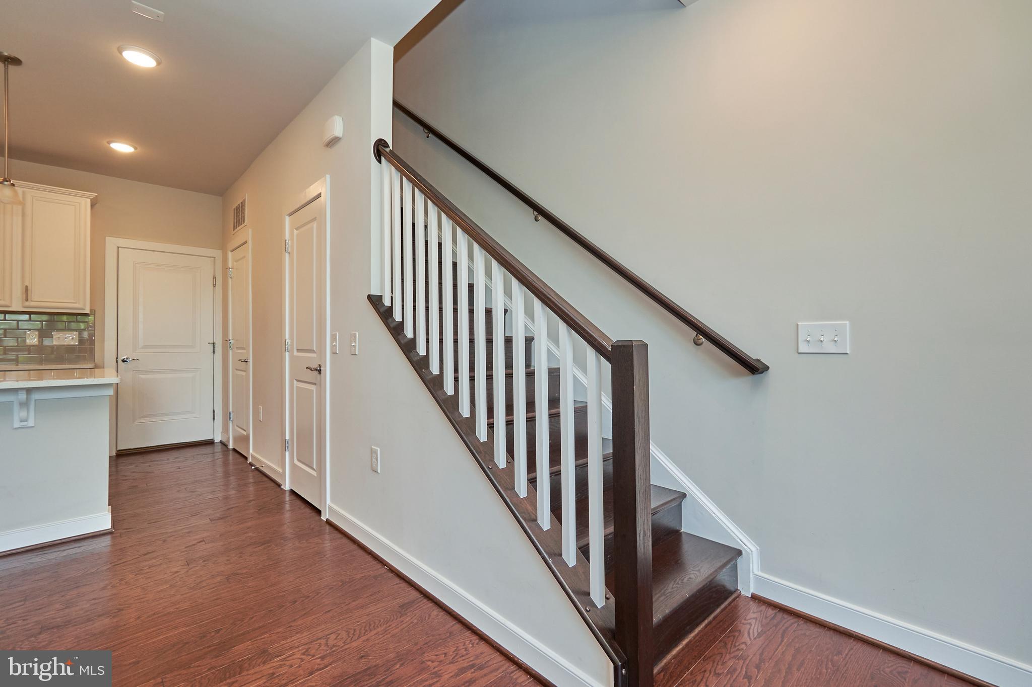 METROPARK AT ARROWBROOK - Residential Lease