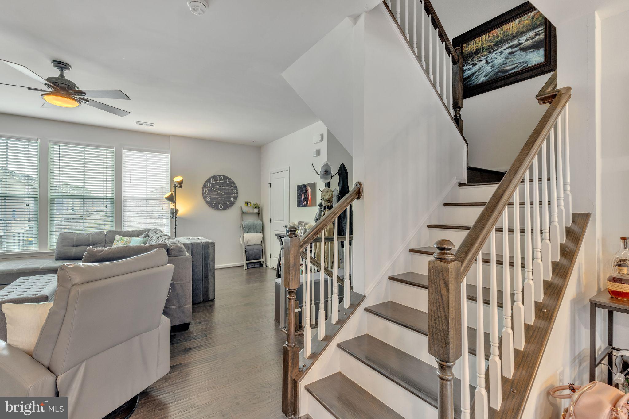 CREEKSIDE VILLAGE AT TANYARD SPRINGS - Residential