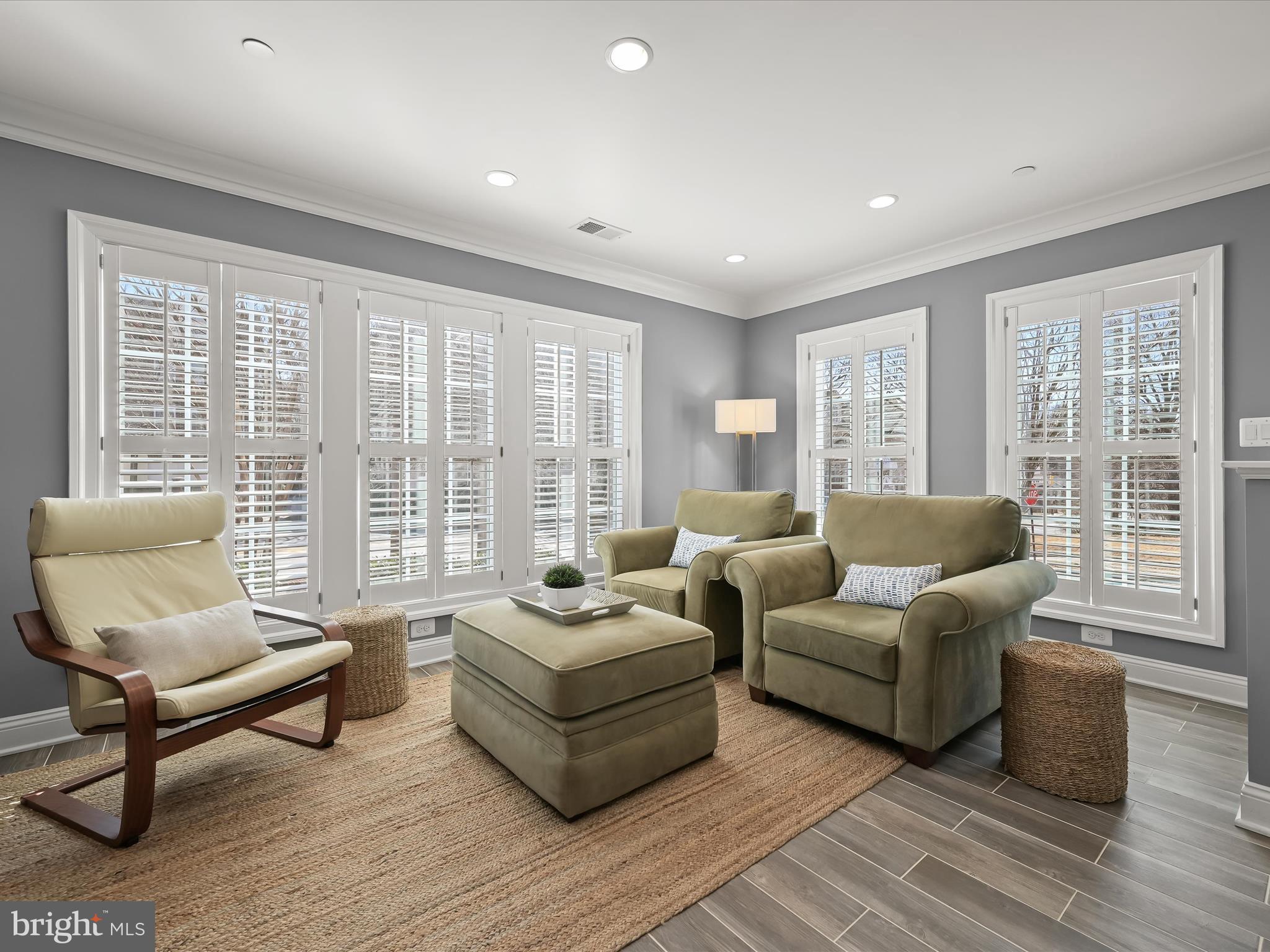 BALLSTON PARK - Residential