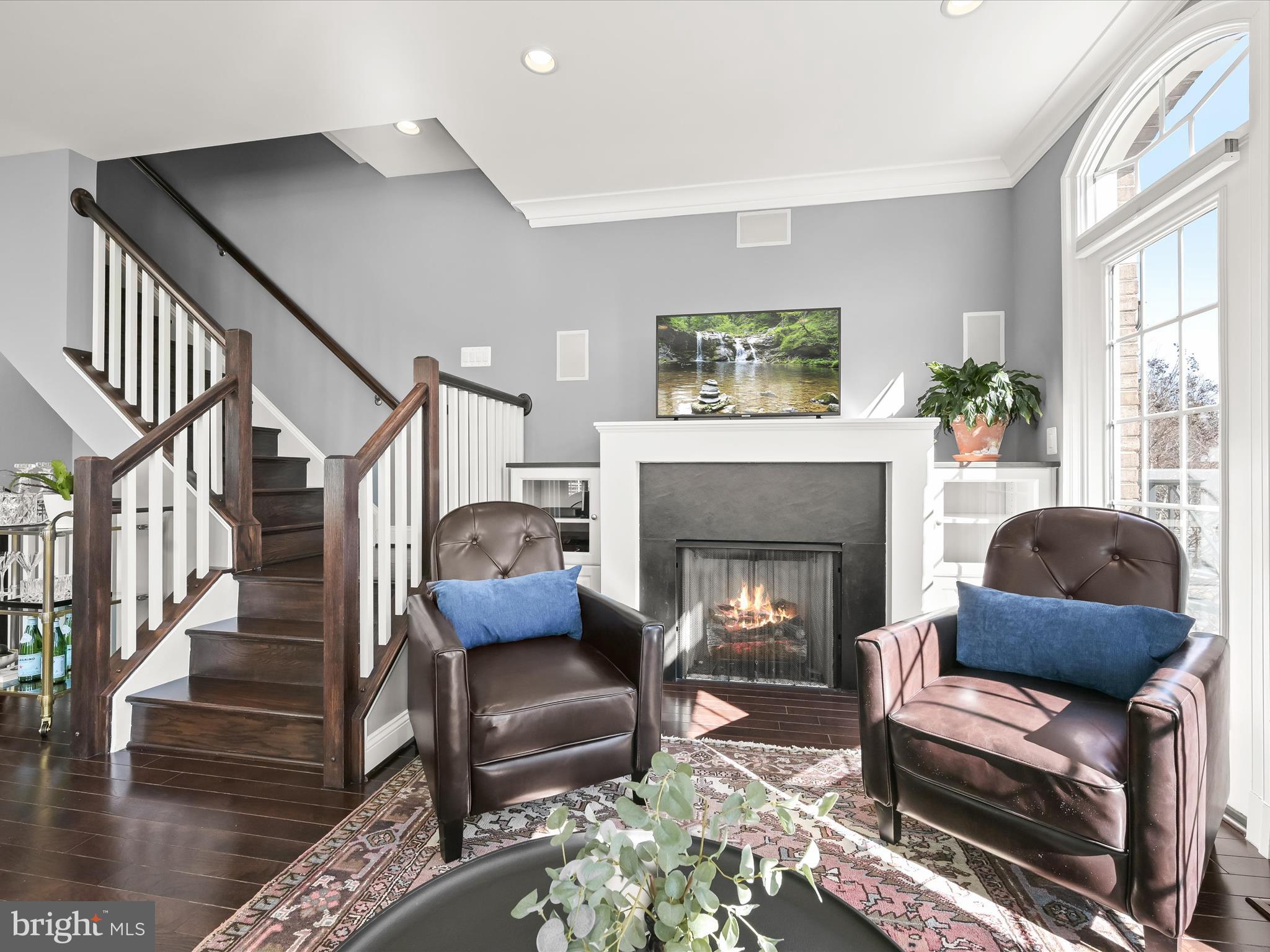 BALLSTON PARK - Residential