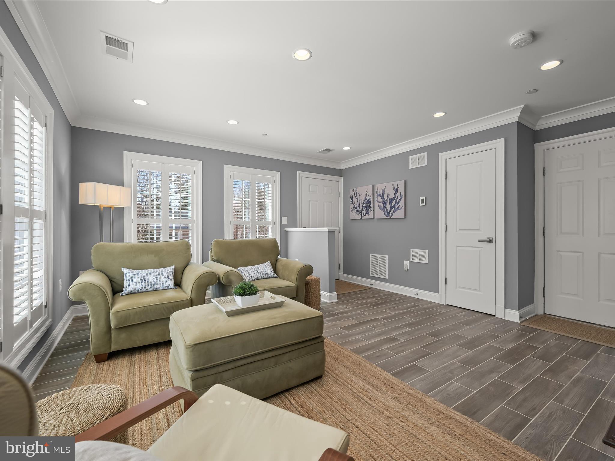 BALLSTON PARK - Residential