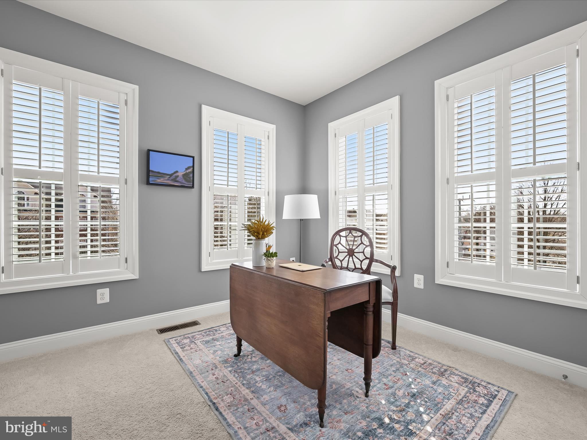 BALLSTON PARK - Residential