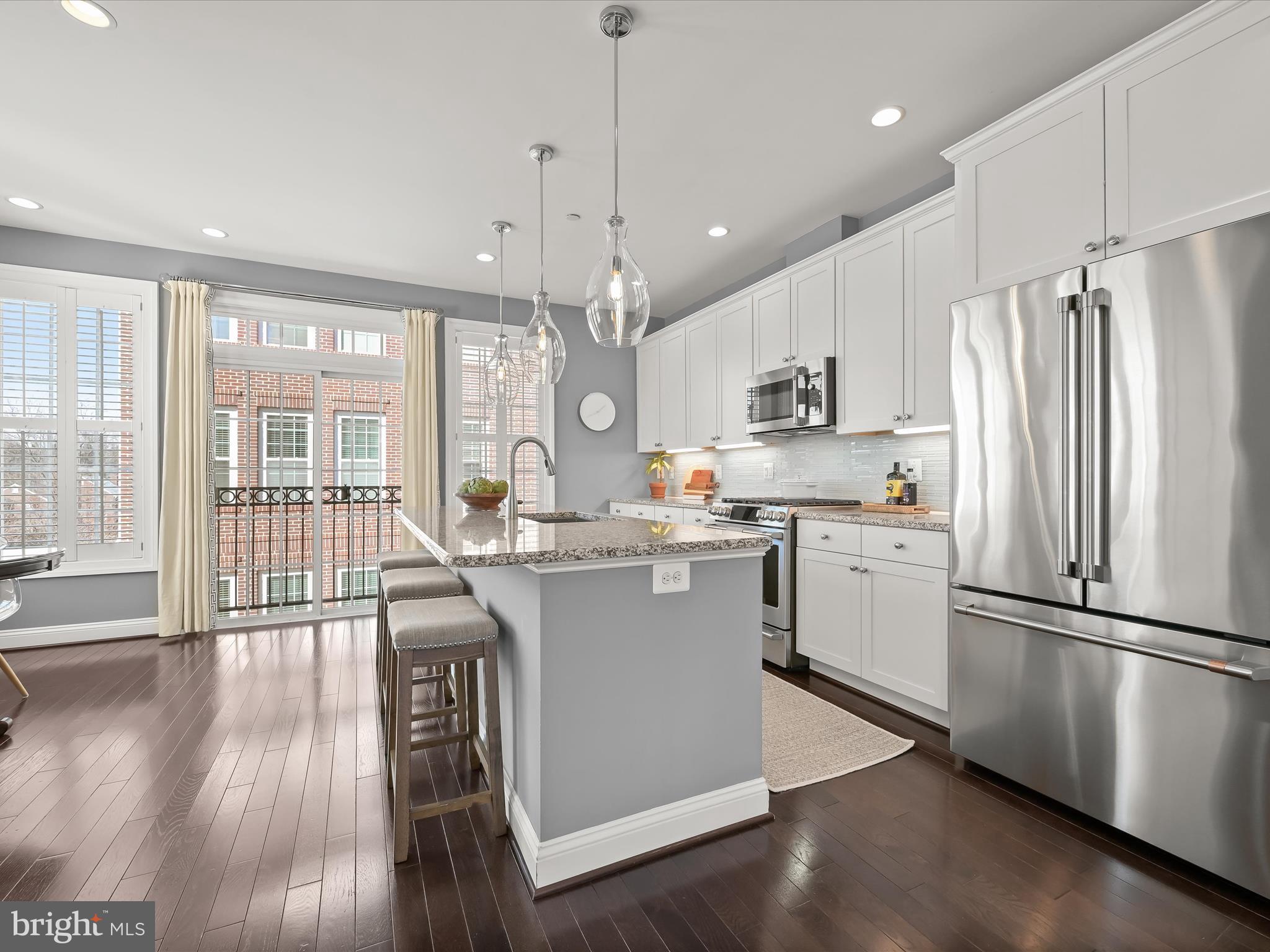 BALLSTON PARK - Residential