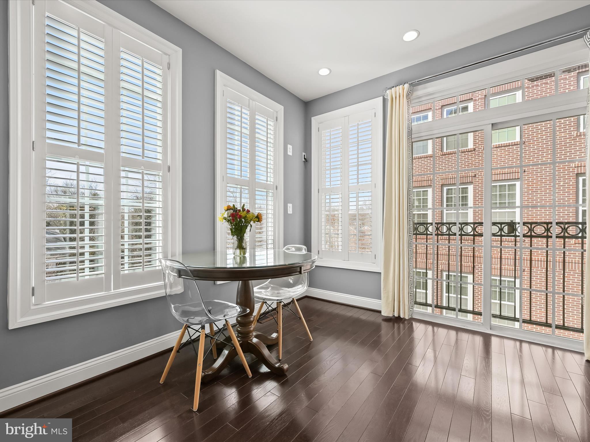 BALLSTON PARK - Residential