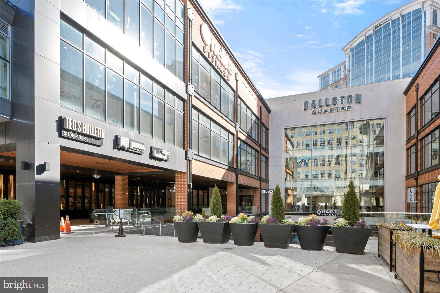 BALLSTON PARK - Residential