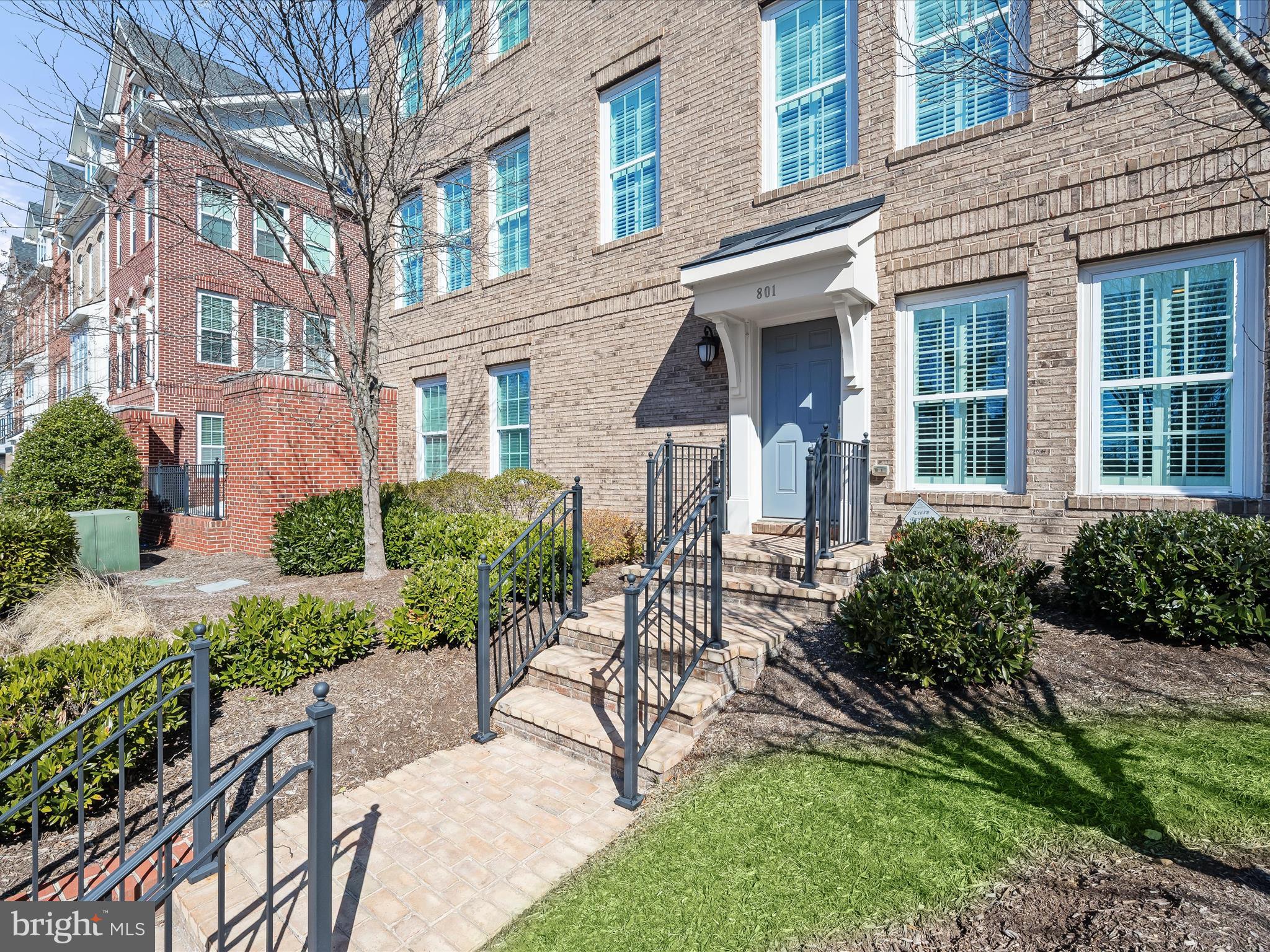 BALLSTON PARK - Residential