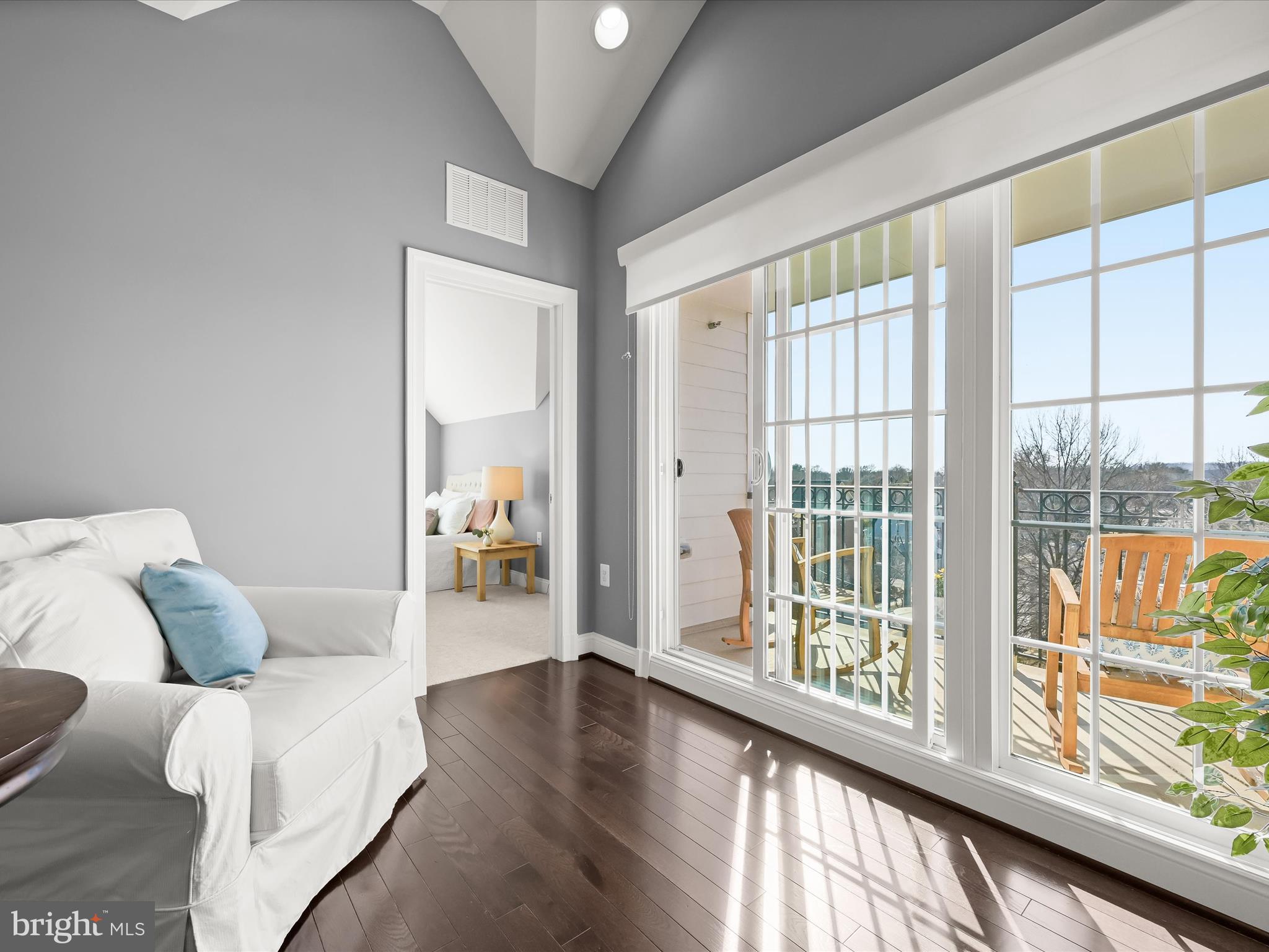 BALLSTON PARK - Residential