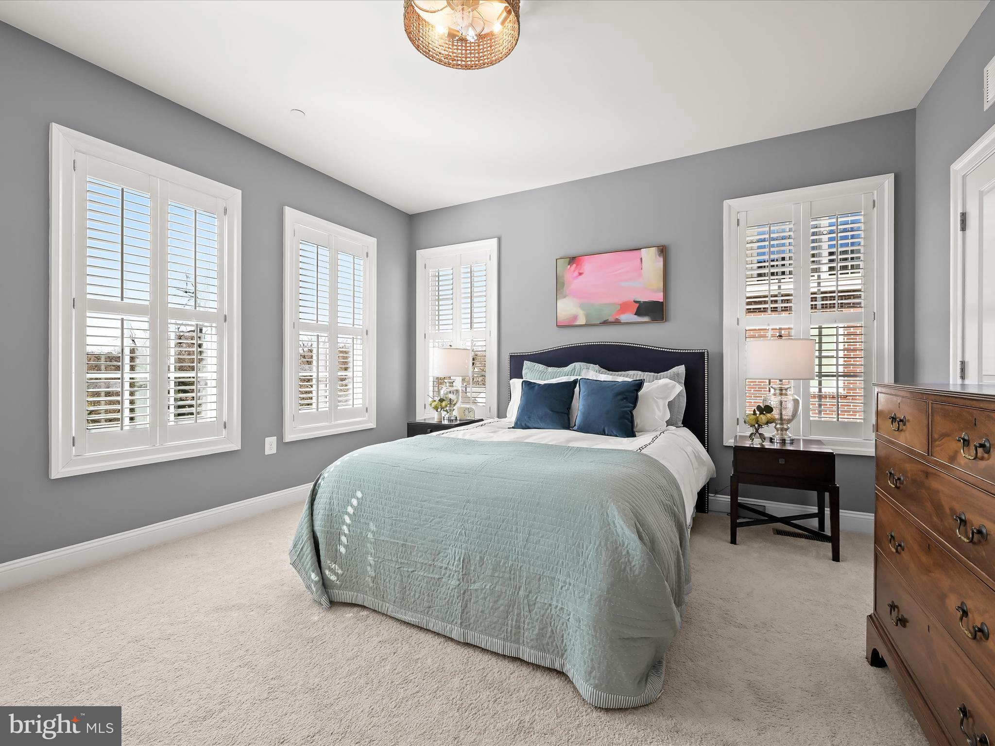 BALLSTON PARK - Residential