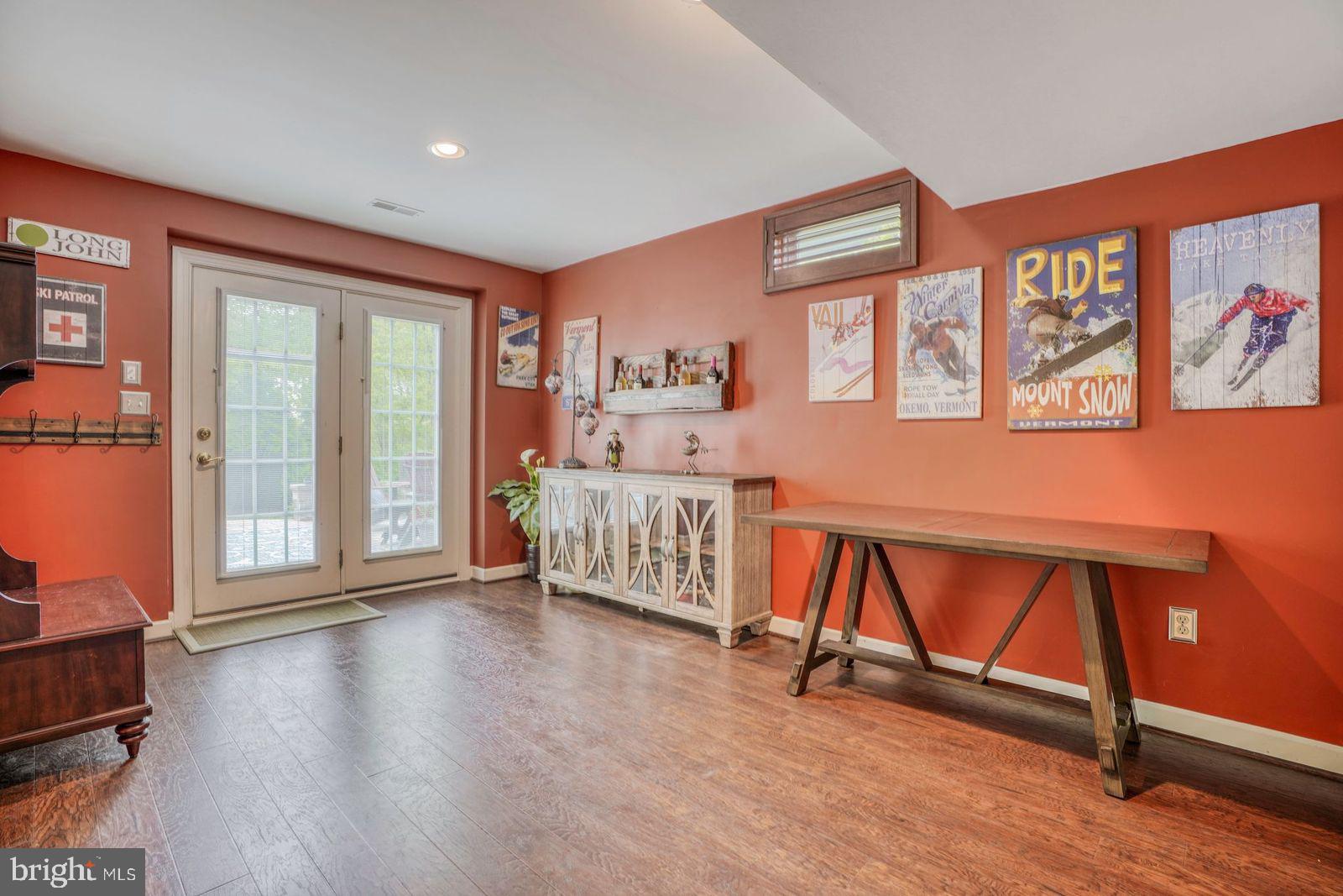 ENCLAVE AT PERRY HALL - Residential