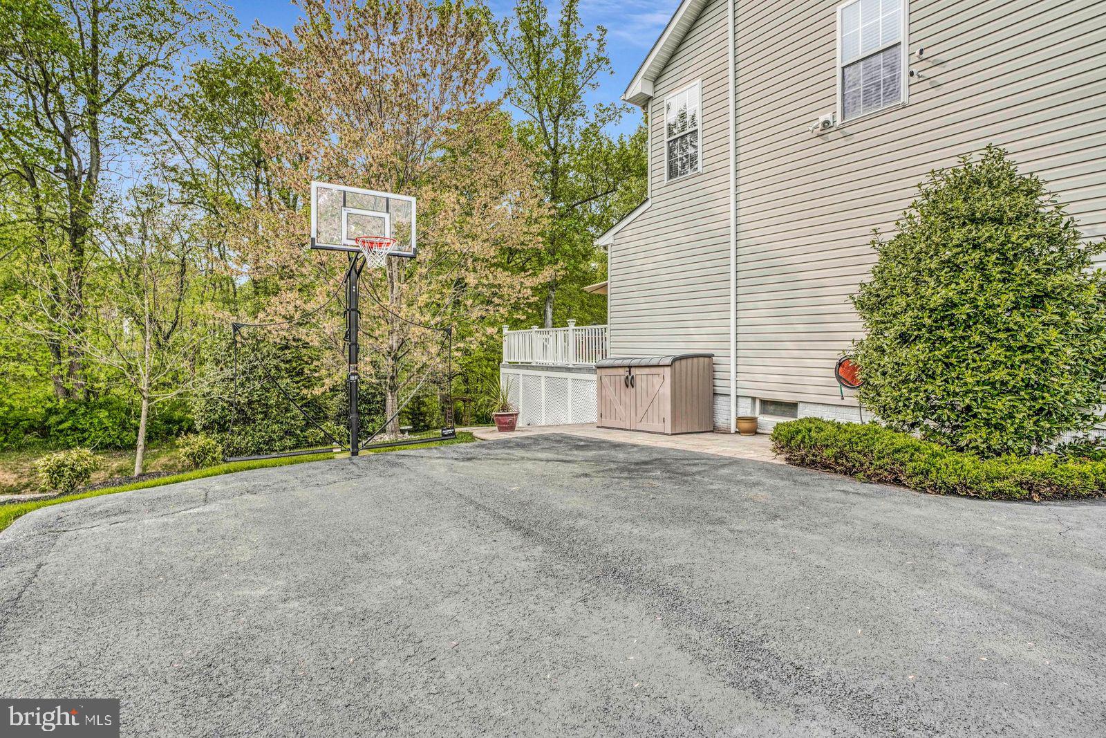 ENCLAVE AT PERRY HALL - Residential