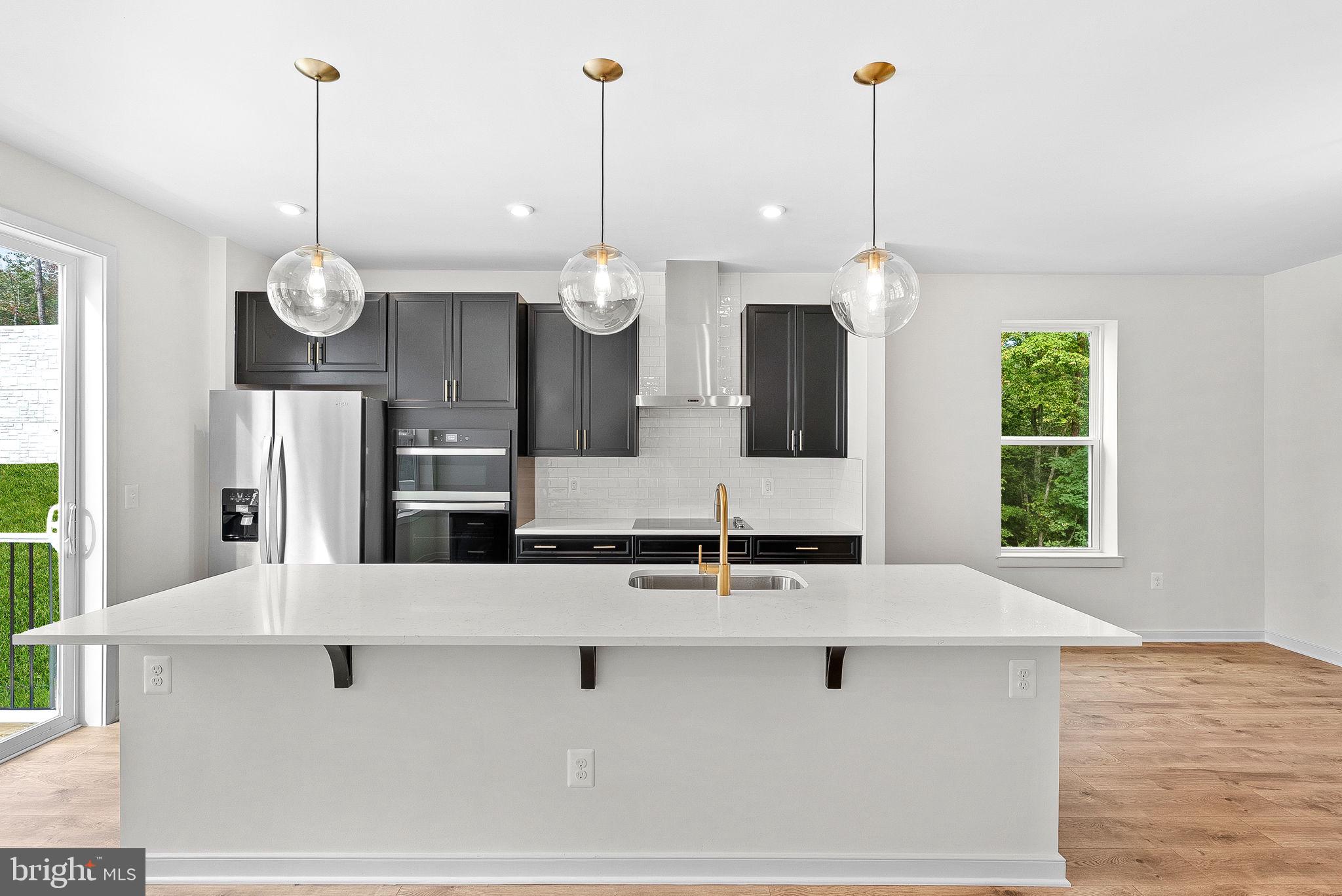 CASCADE LANDING - Residential