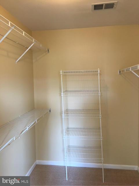 GUNSTON CORNER - Residential Lease