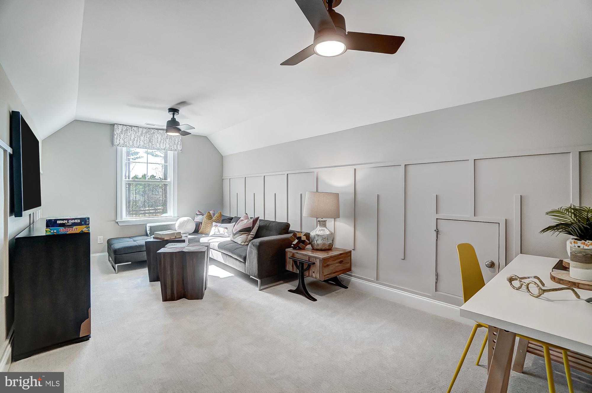 SWAN POINT - Residential