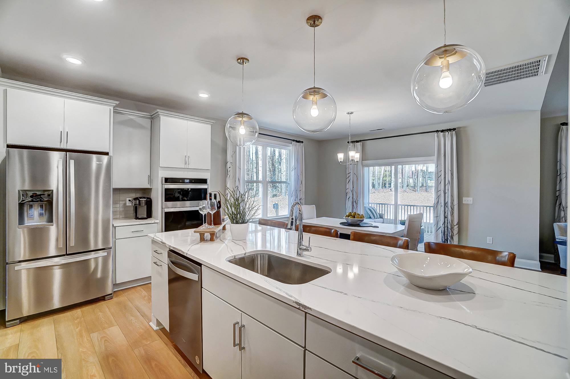 SWAN POINT - Residential