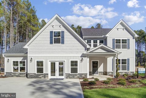 Homes For Sale - 14925 Abelia Court<br/> ISSUE, MD 20645