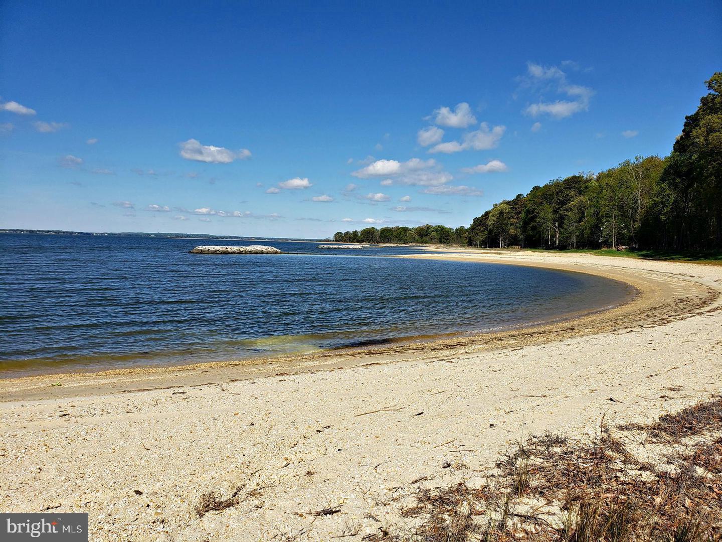 SWAN POINT - Residential