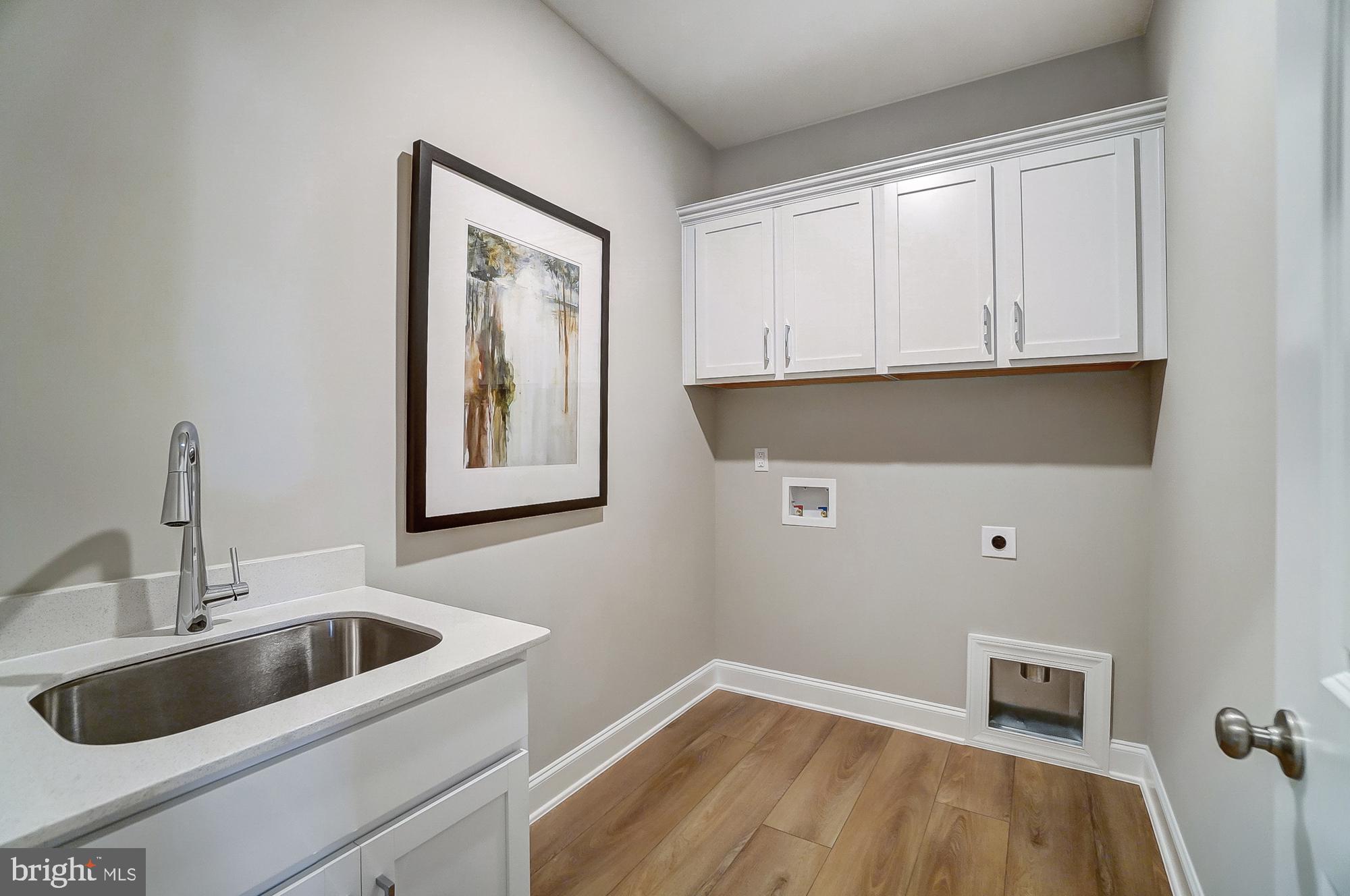 SWAN POINT - Residential