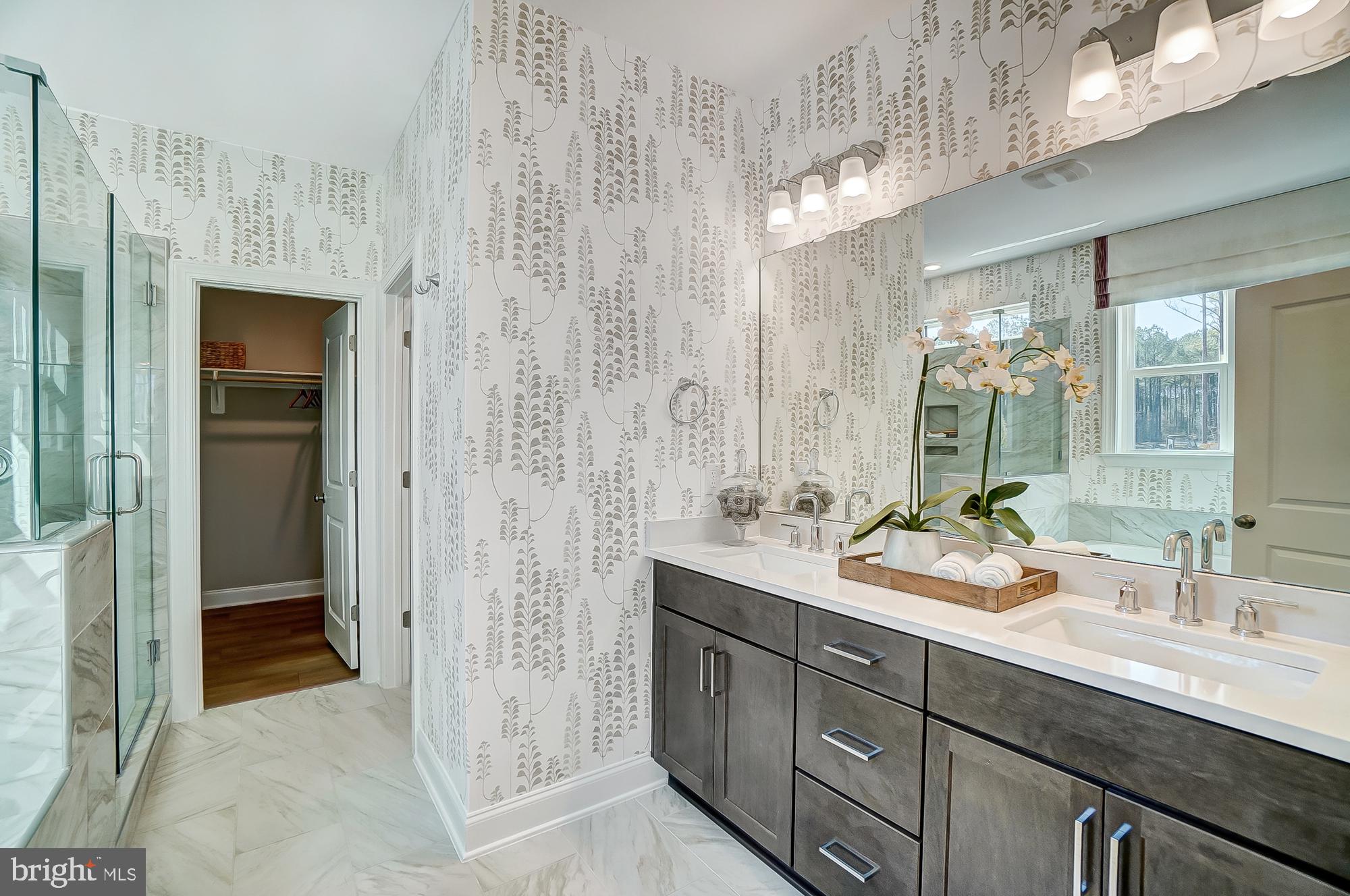 SWAN POINT - Residential