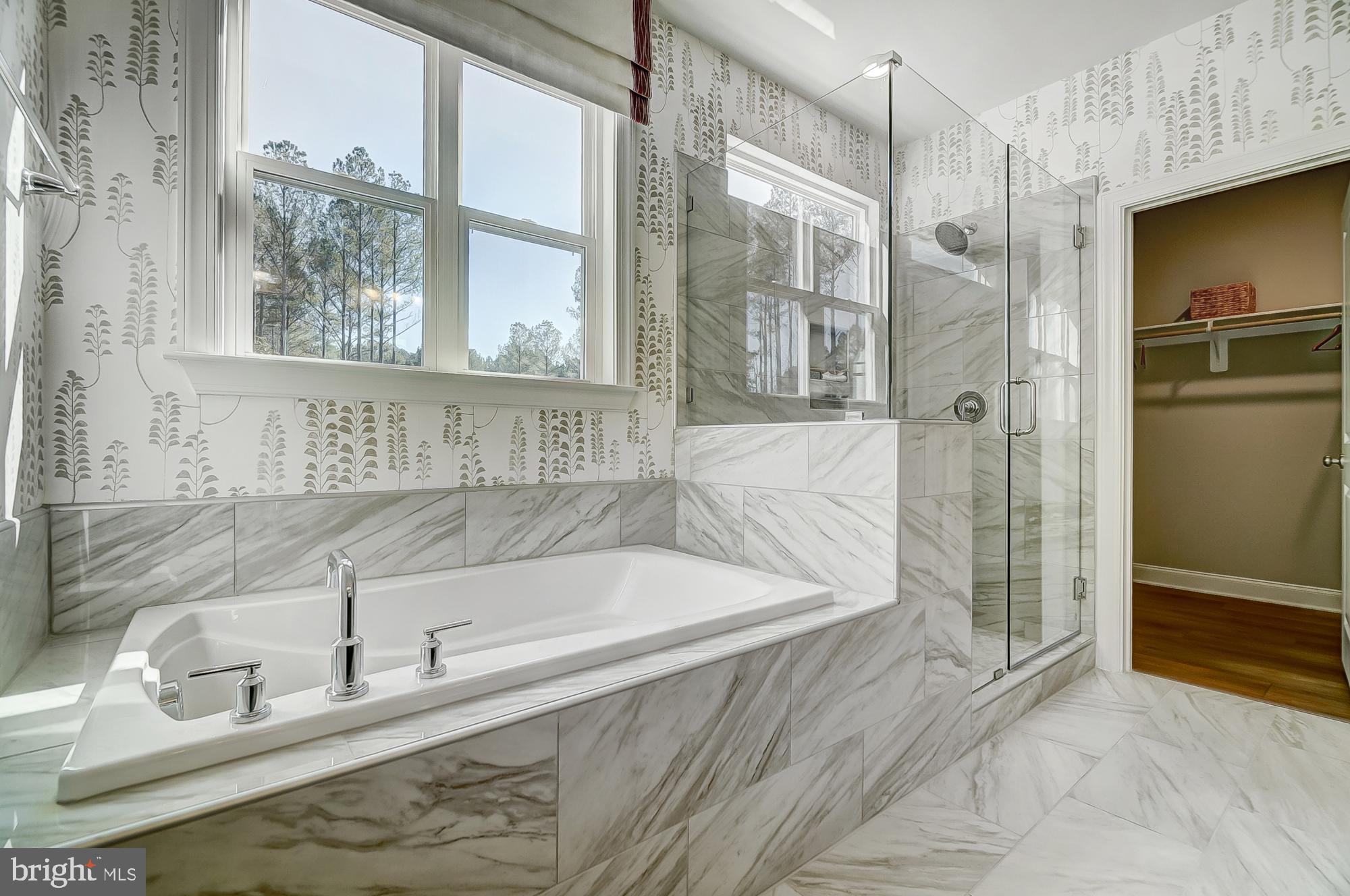 SWAN POINT - Residential