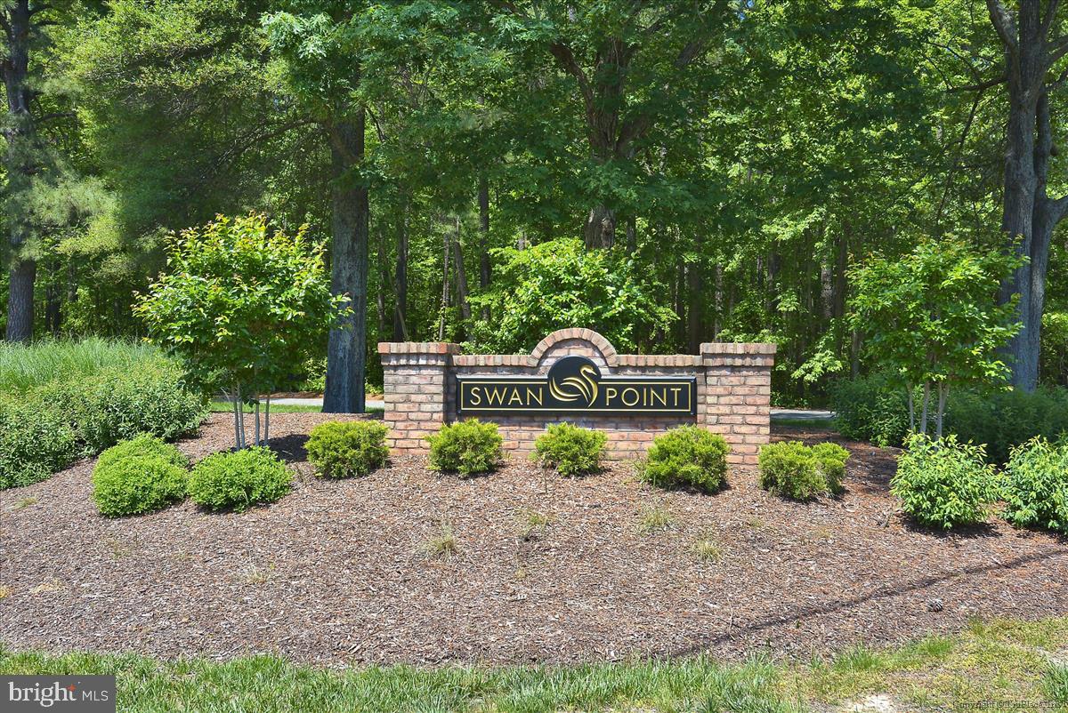 SWAN POINT - Residential