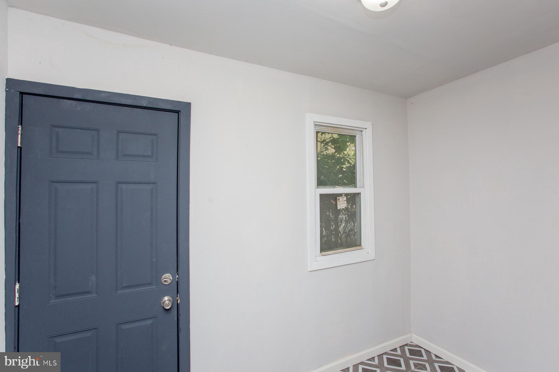 PHILADELPHIA (WEST) - Residential