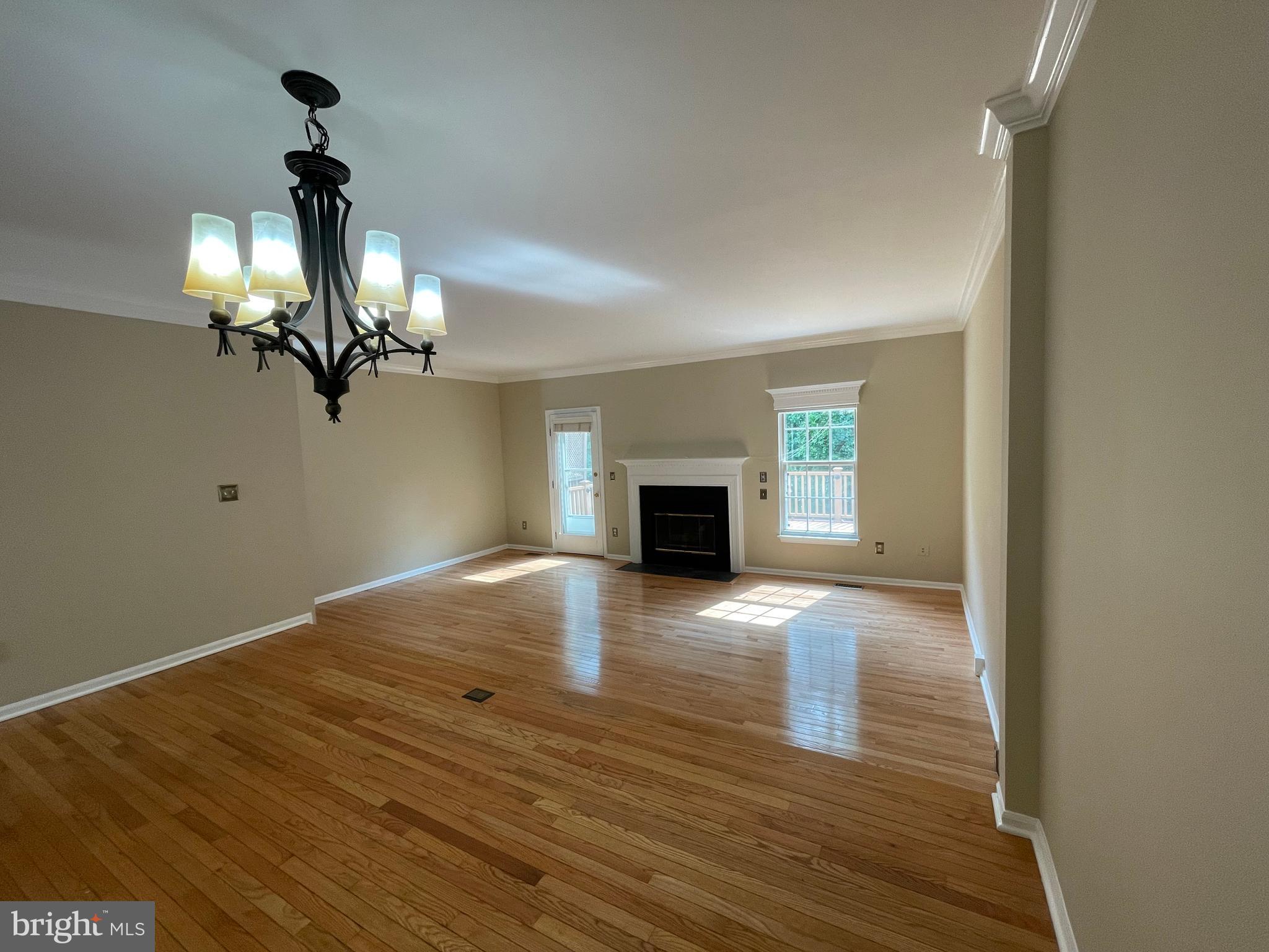 KINGSTOWNE - Residential Lease