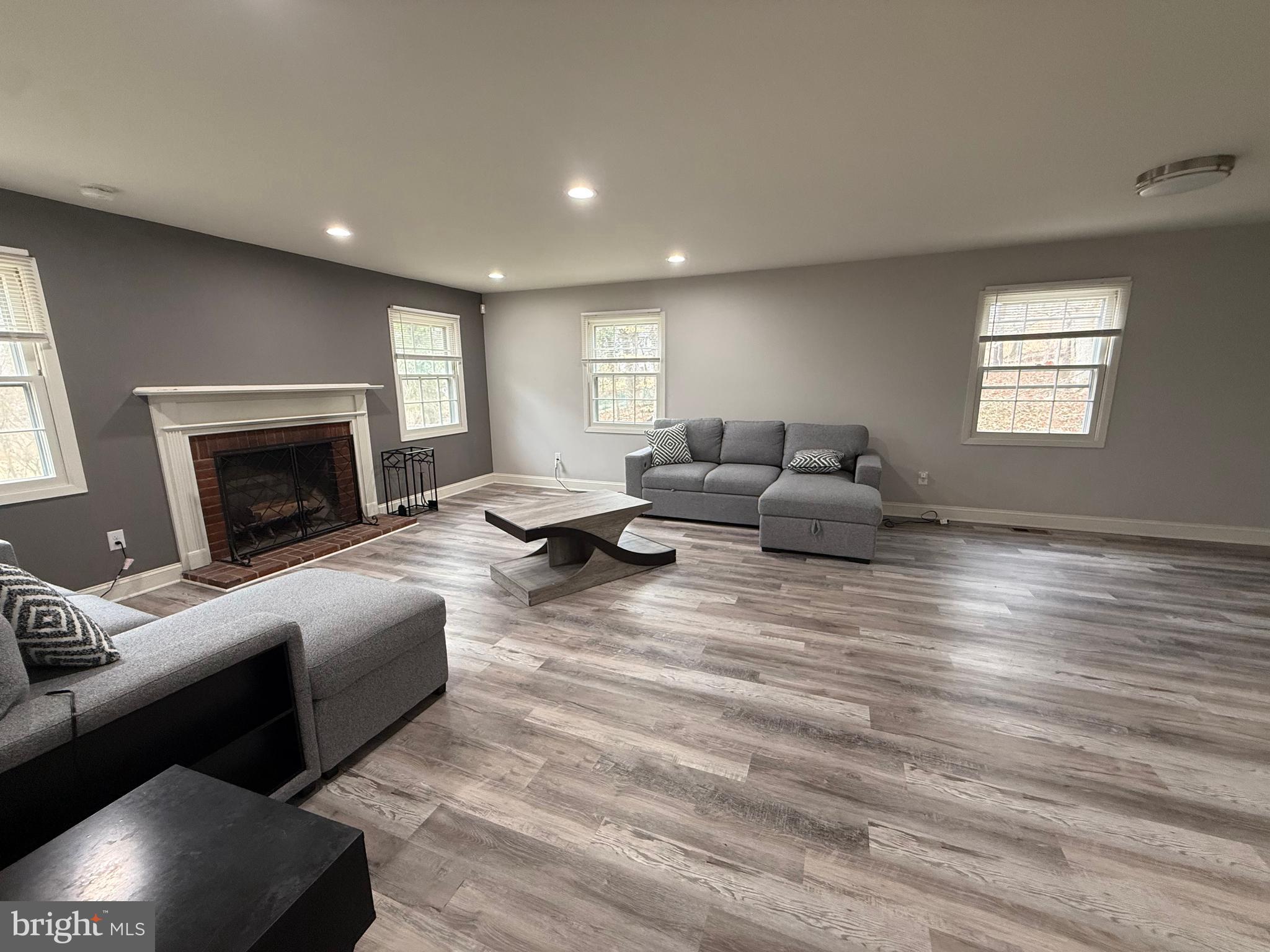 MONTPELIER - Residential